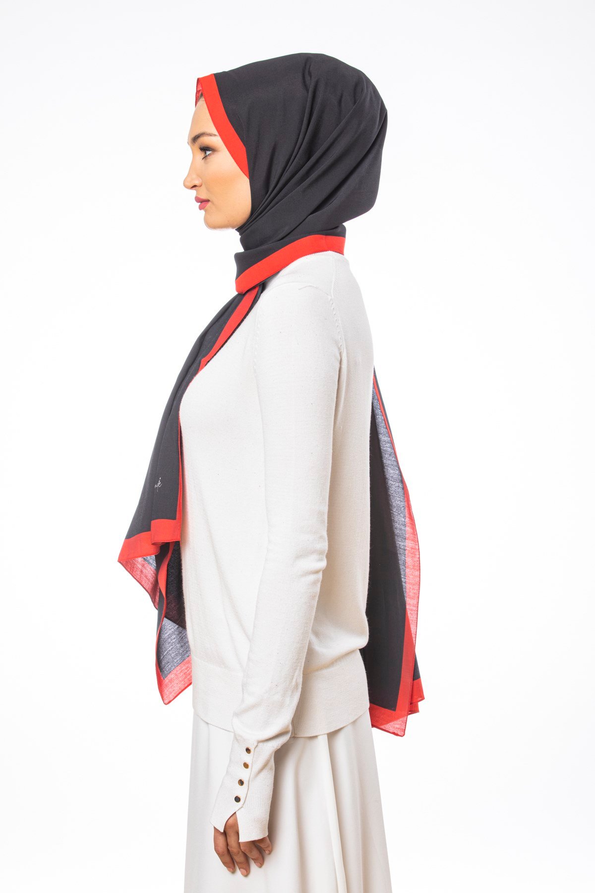 JAKARLI MODAL ŞALDüz Desen Modal Seri Şal Askısı ile Birlikte 75x200 cm