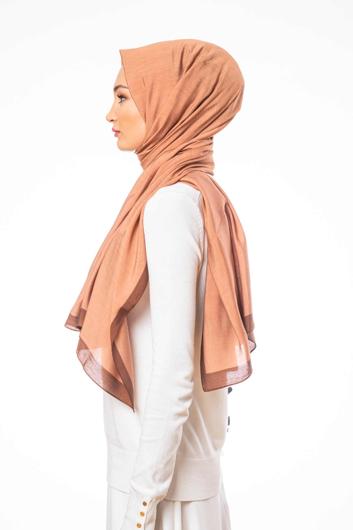 JAKARLI MODAL ŞALDüz Desen Modal Seri Şal Askısı ile Birlikte 75x200 cm
