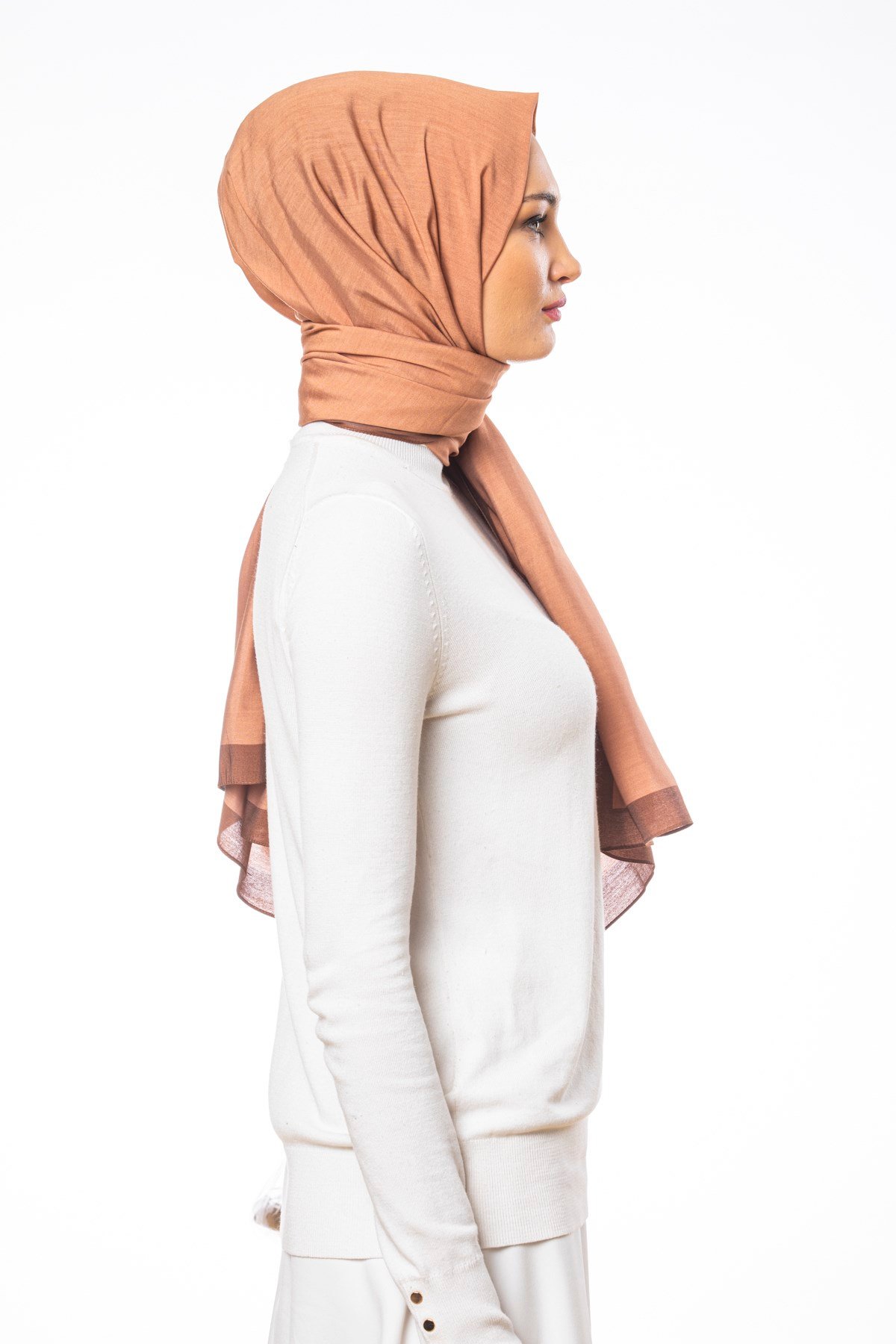 JAKARLI MODAL ŞALDüz Desen Modal Seri Şal Askısı ile Birlikte 75x200 cm