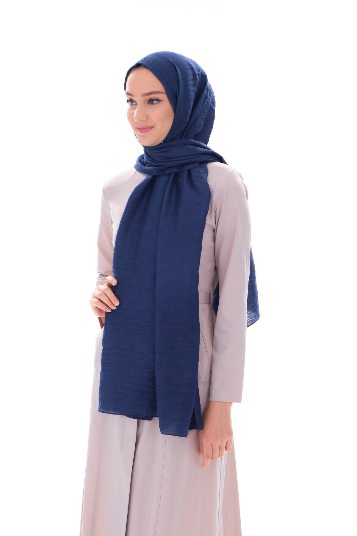 JAKARLI MODAL ŞALHelezon Desen Jakar Elegante Seri Viscon Şal Askısı ile Birlikte 75x200