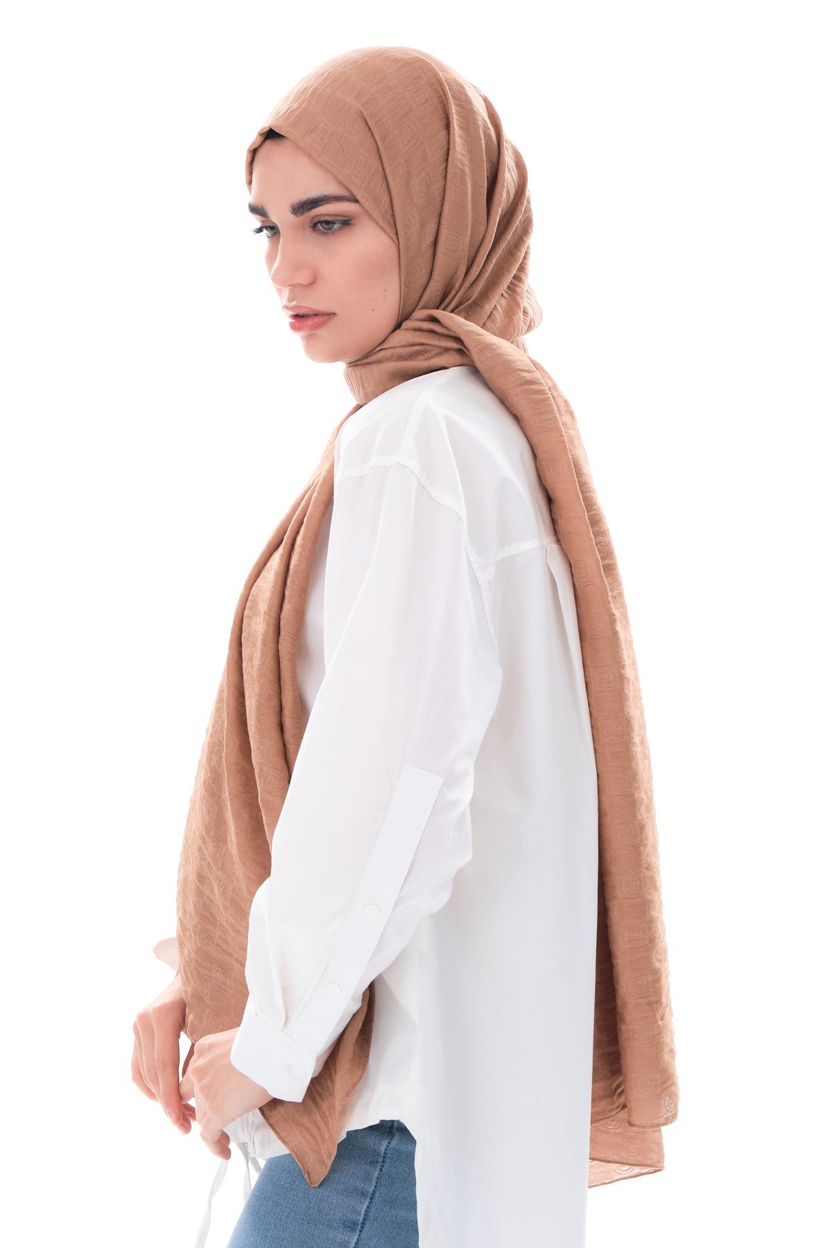JAKARLI MODAL ŞALHelezon Desen Jakar Elegante Seri Viscon Şal Askısı ile Birlikte 75x200