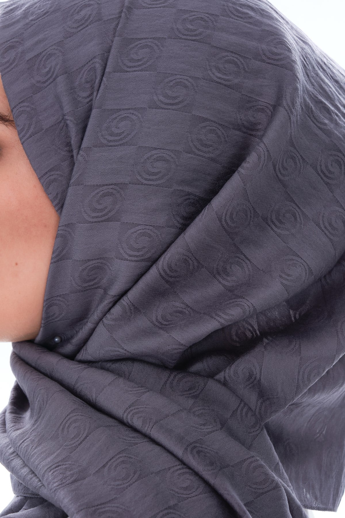JAKARLI MODAL ŞALHelezon Desen Jakar Elegante Seri Viscon Şal Askısı ile Birlikte 75x200