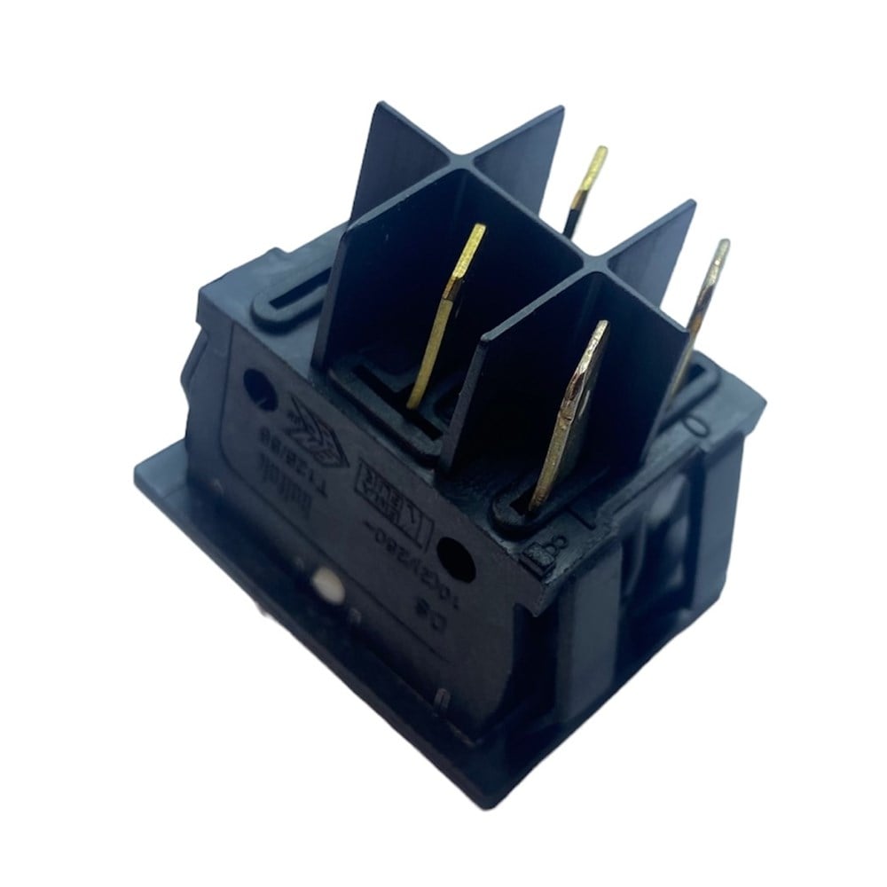 IC-104 Geniş Işıklı Anahtar 16 AMPER ON-OFF ( YERLİ)