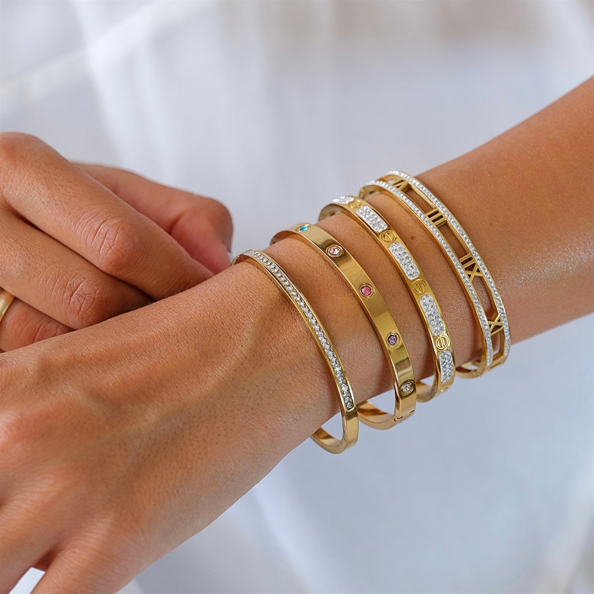 Bilekliğini seç! :)