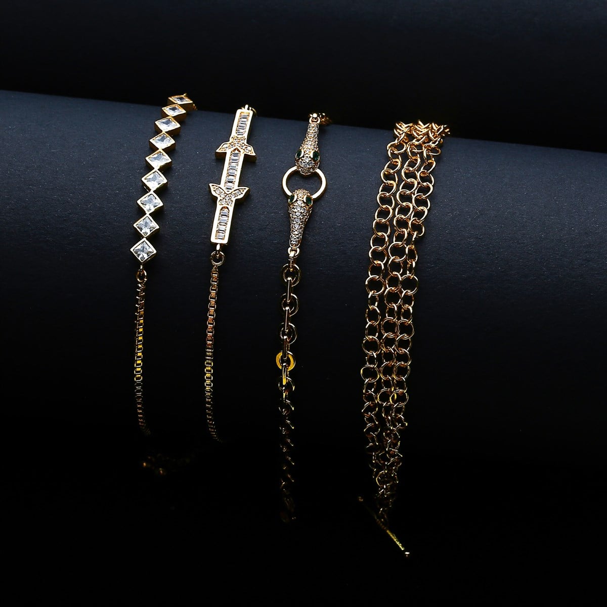 Bilekliğini seç! :)