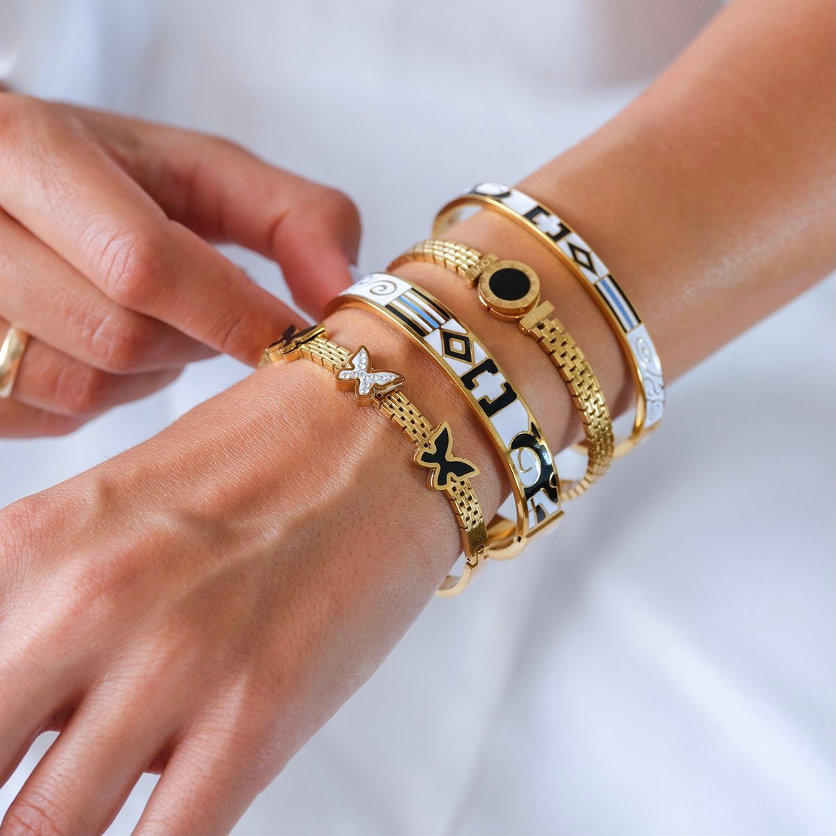 Bilekliğini seç! :)