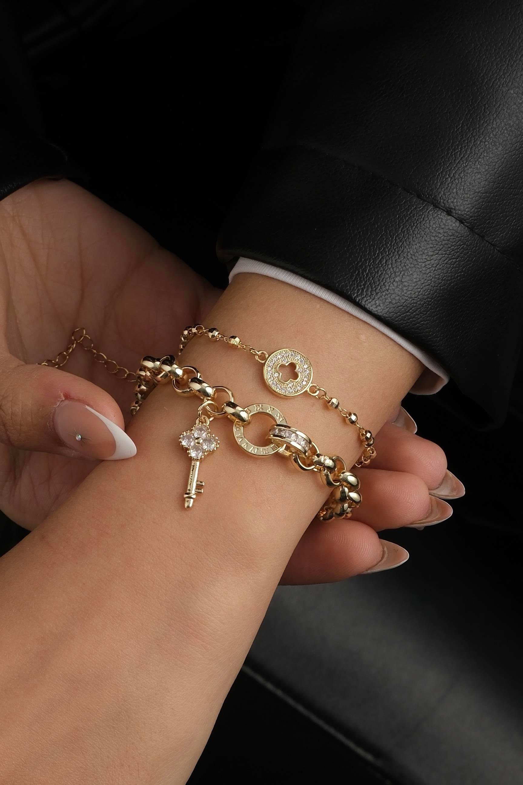 Gold Yonca Bileklik Seti