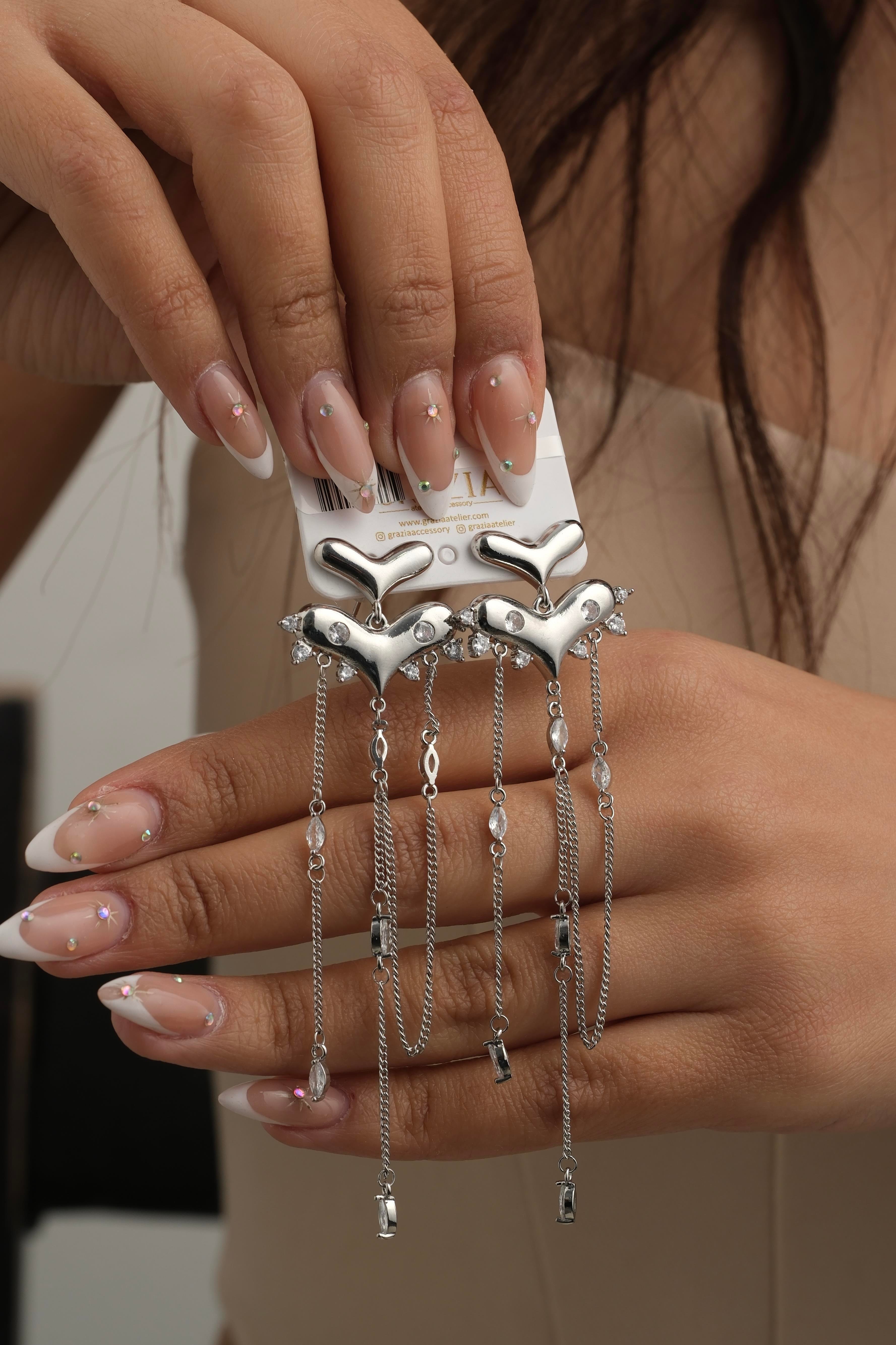 Silver Sallantılı Kalp Küpe