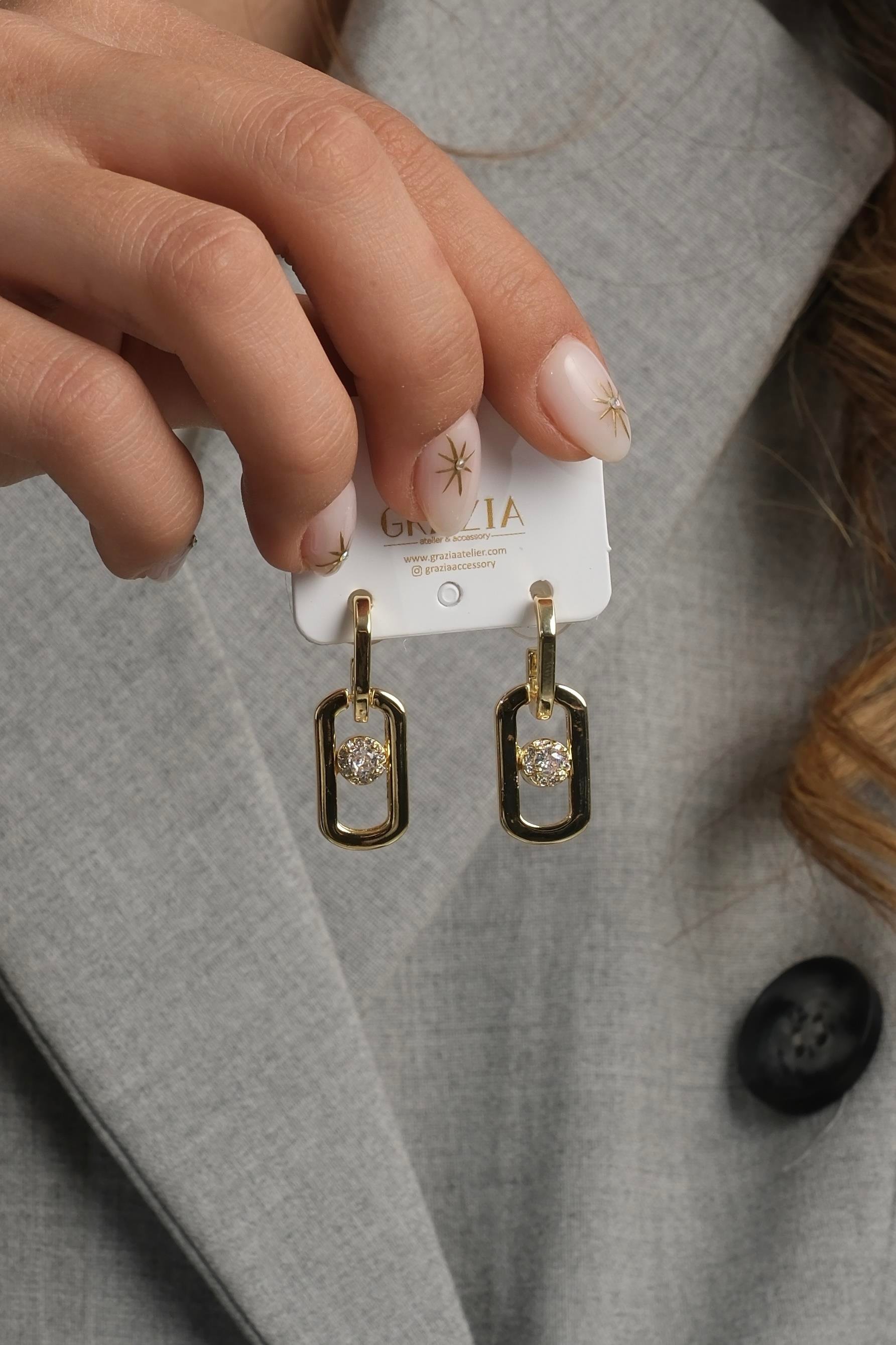 Tek Taş Ataç Küpe