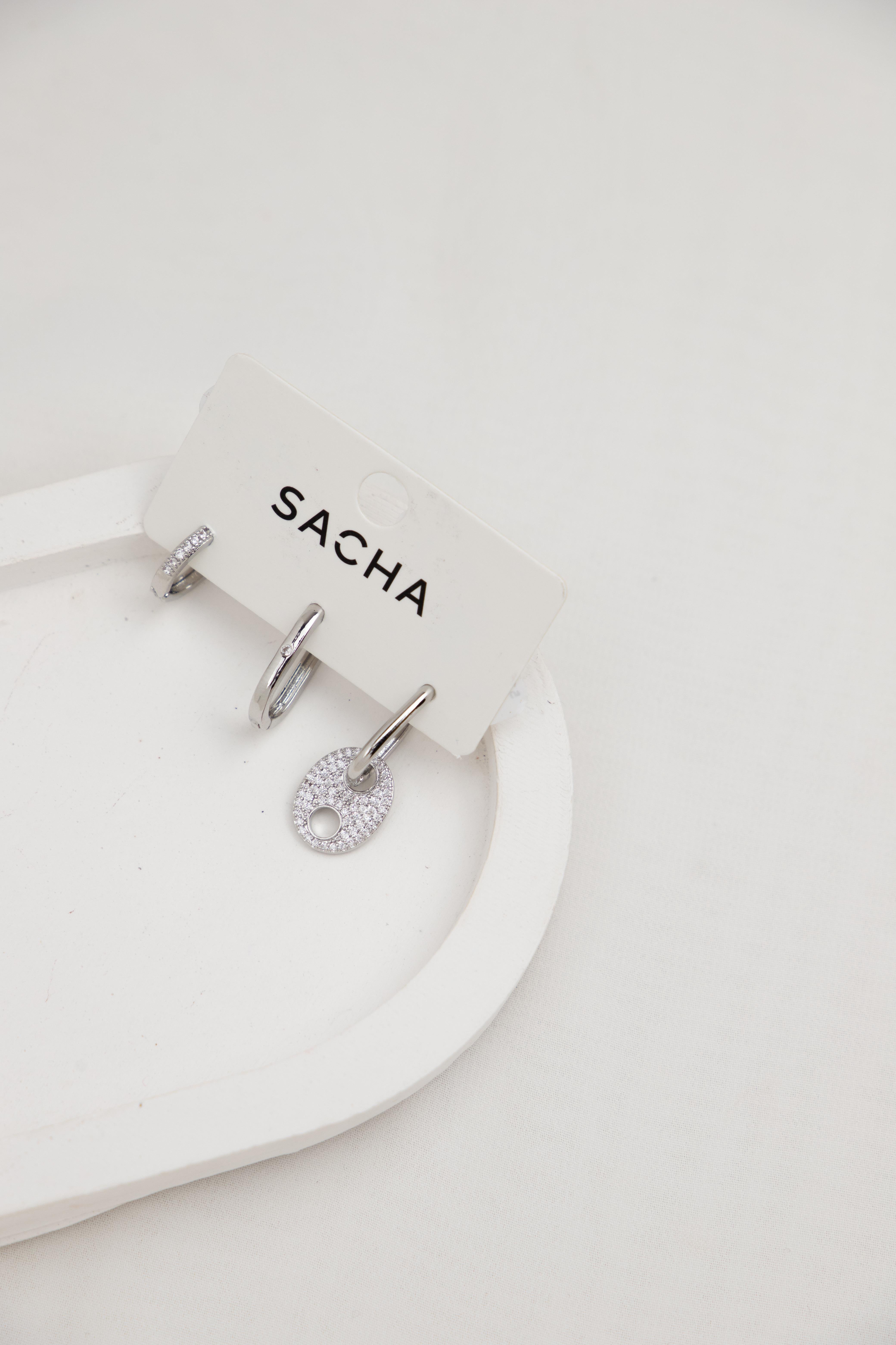 Figürlü Zirkon Taşlı Gümüş Halka Set Küpe