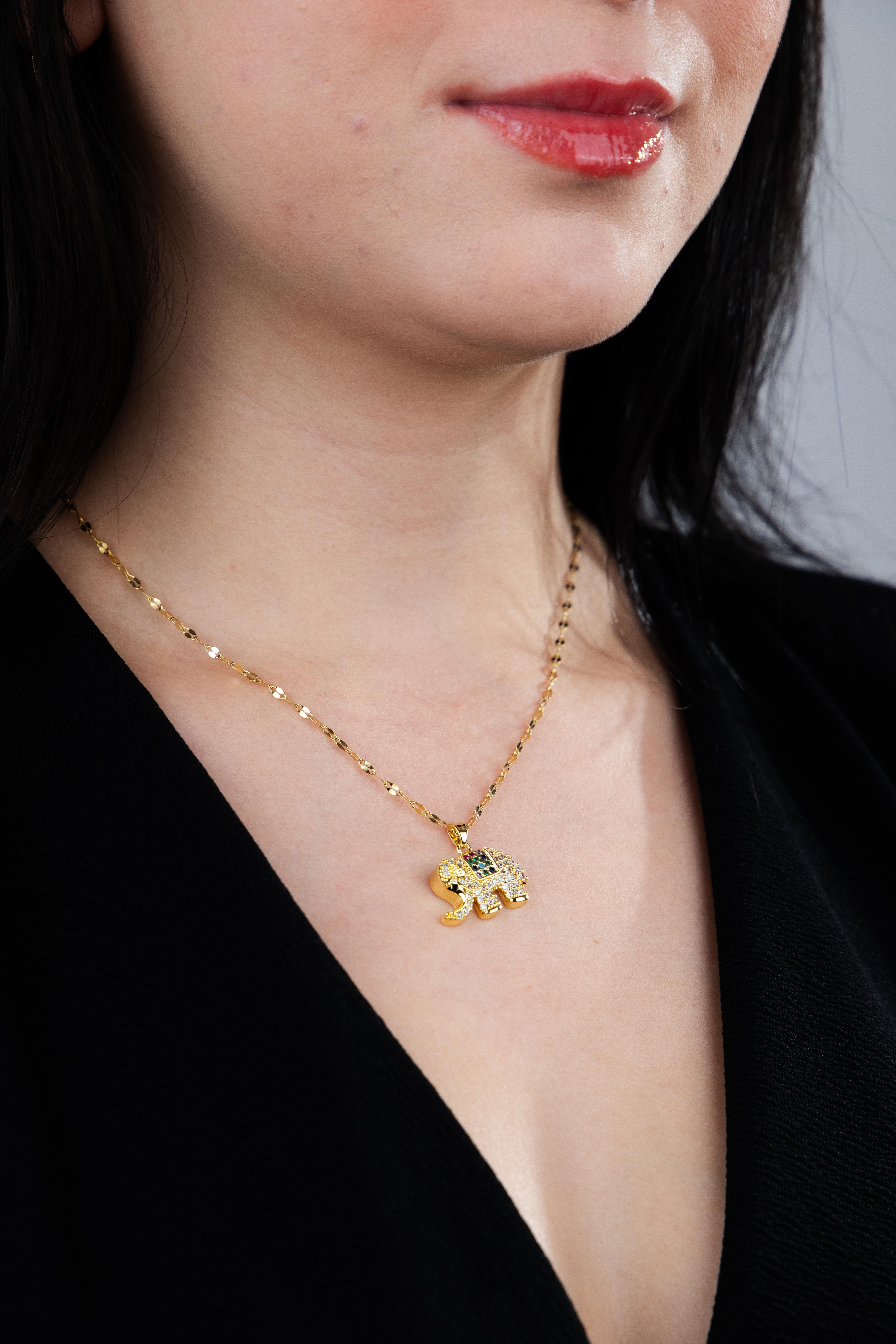 Fil Figürlü Gold Çelik Kolye