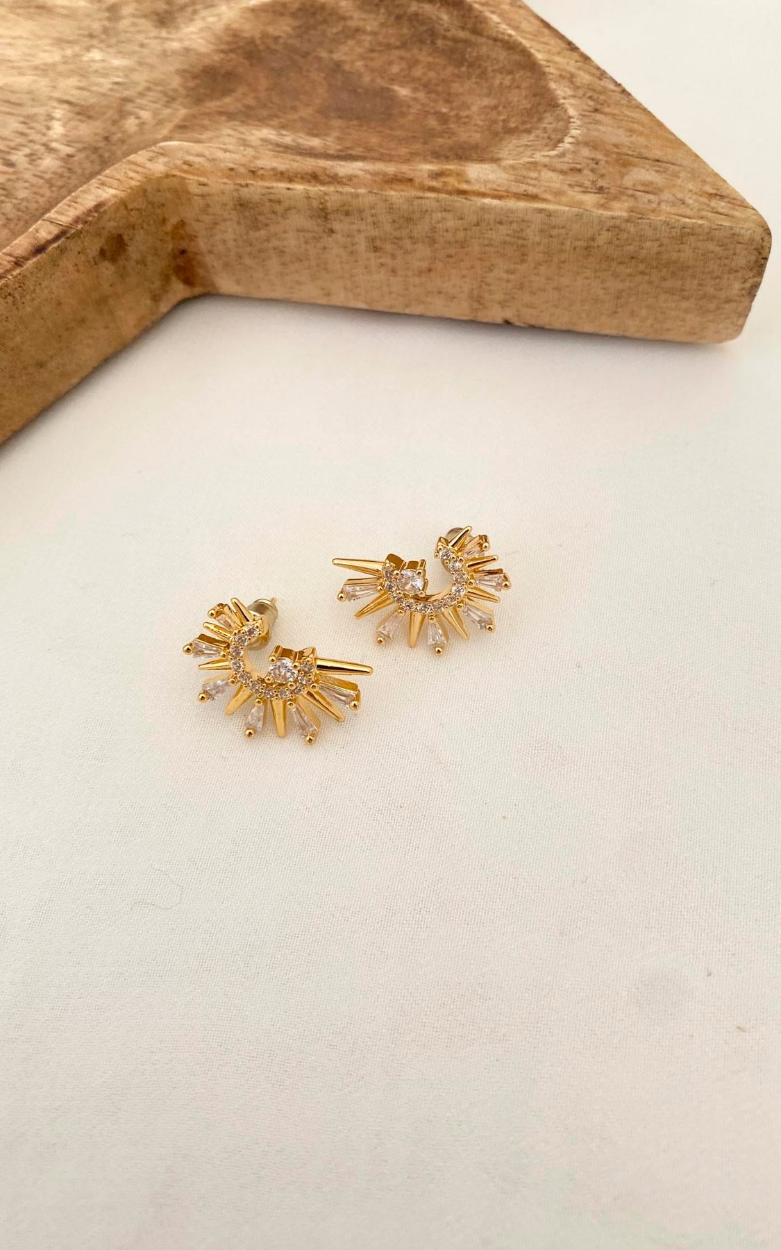 Geometrik Baget Taşlı Gold Küpe