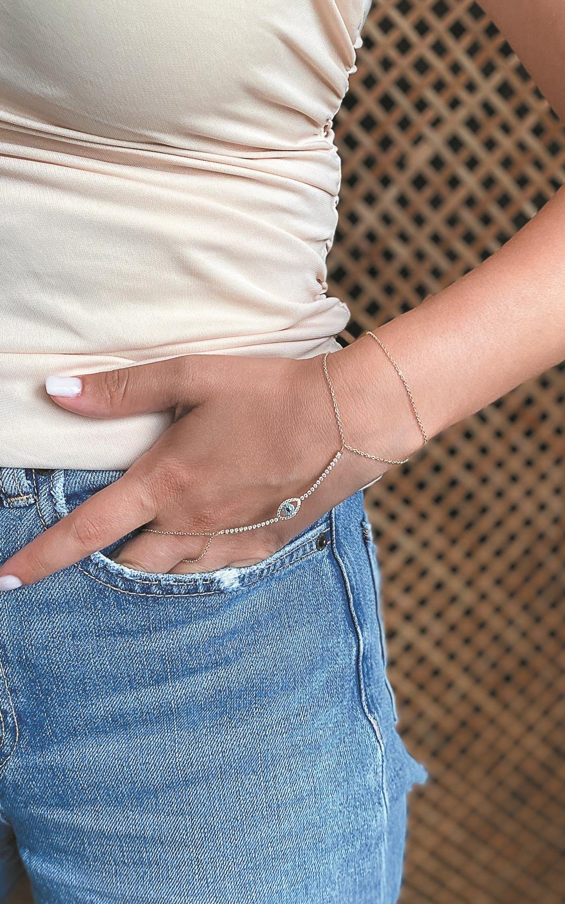 Göz Figürlü Taşlı Gold Şahmeran