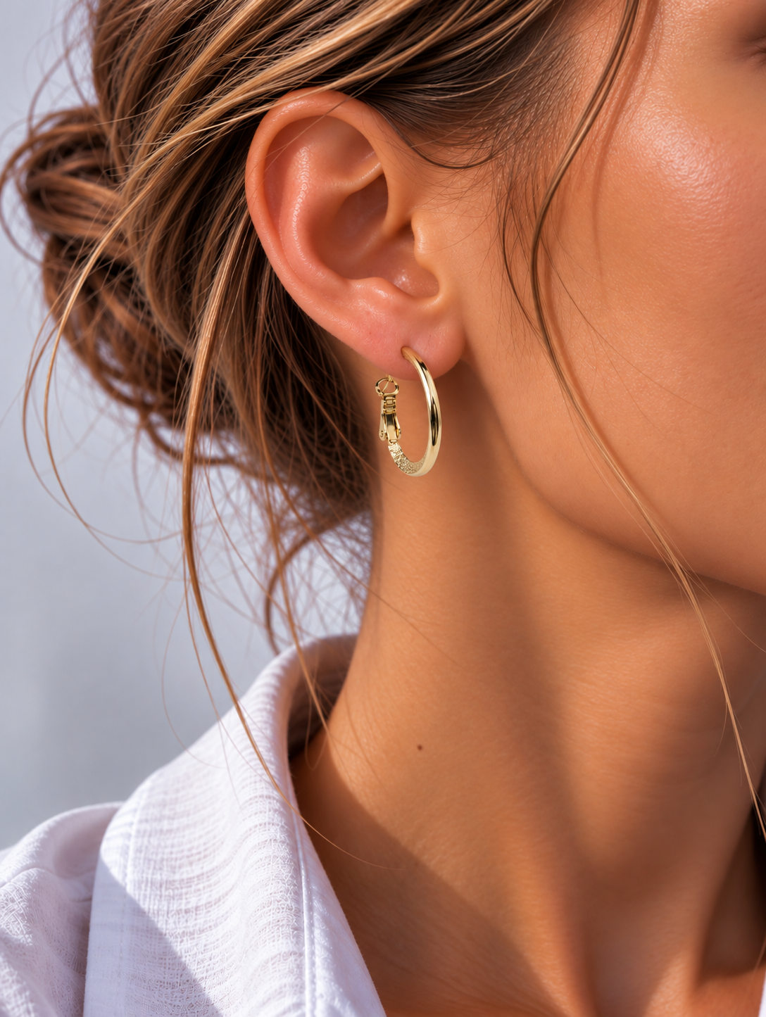 İnce Formlu Gold Halka Küpe
