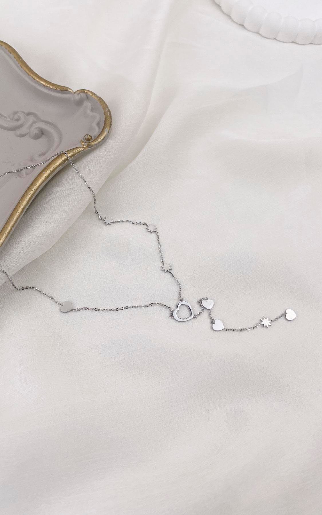 Kalp Figürlü Yıldız Detaylı Gümüş Çelik Y Kolye