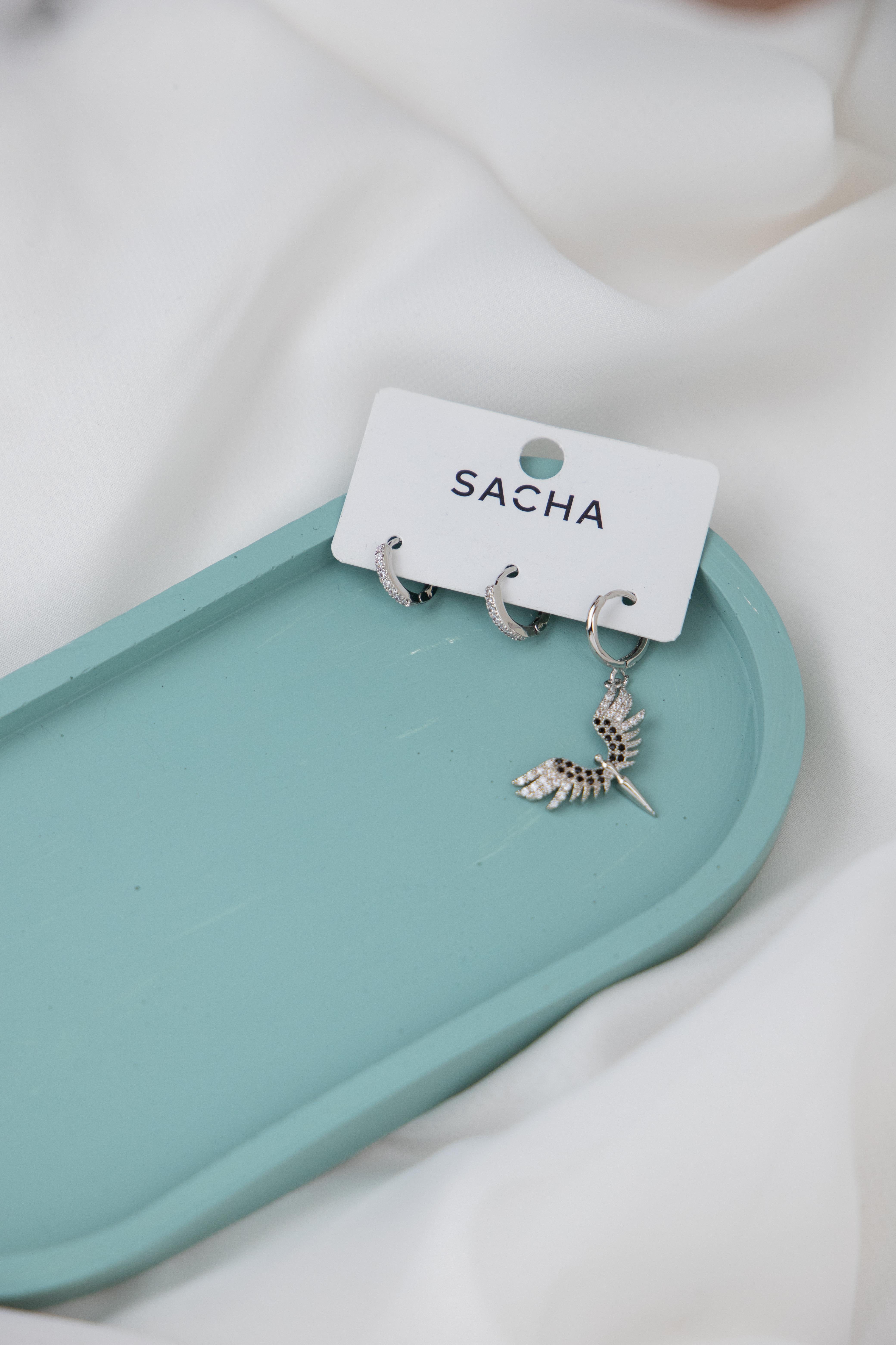 Melek Figürlü Gümüş Set Küpe