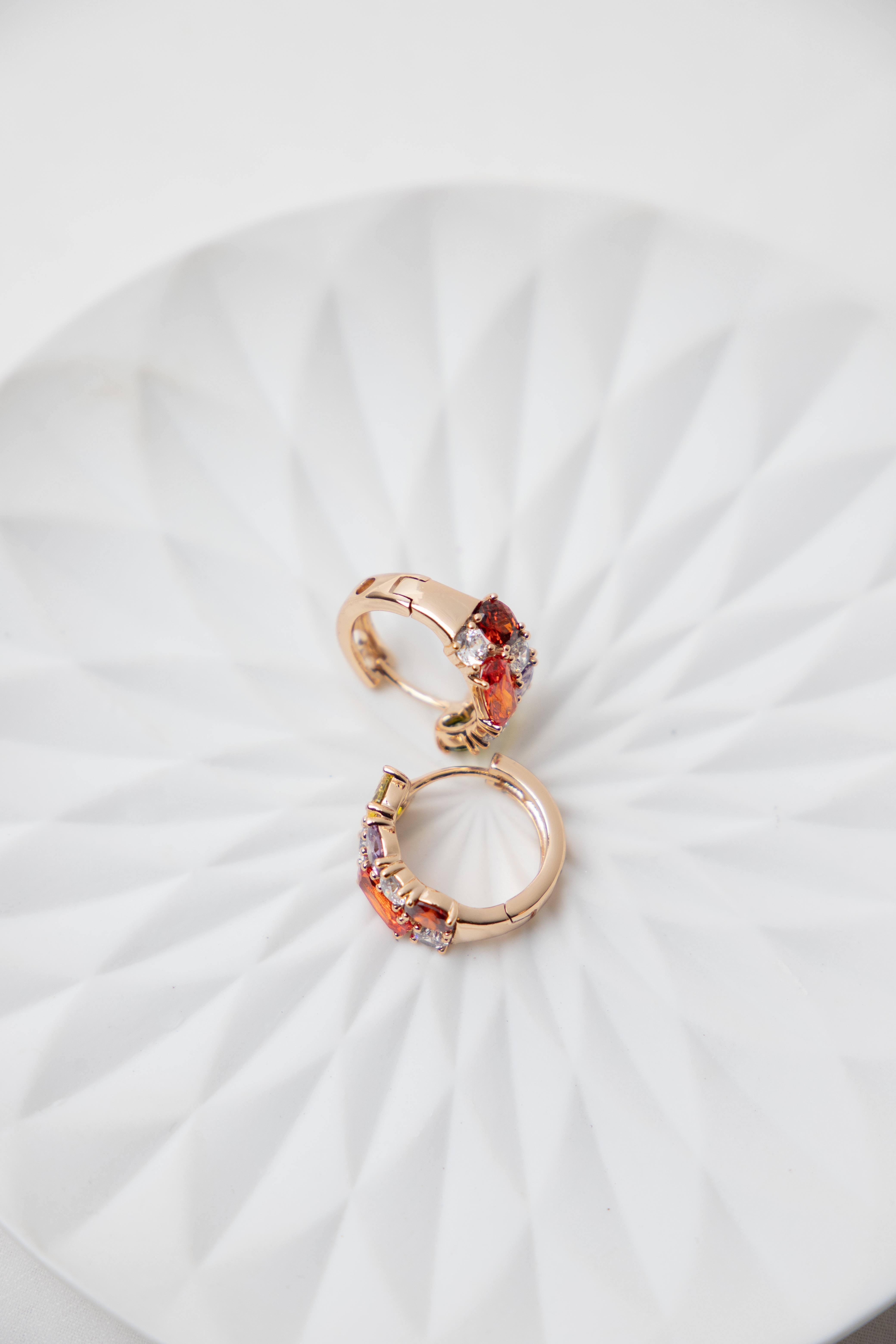 Renkli Baget Taşlı Gold Halka Küpe