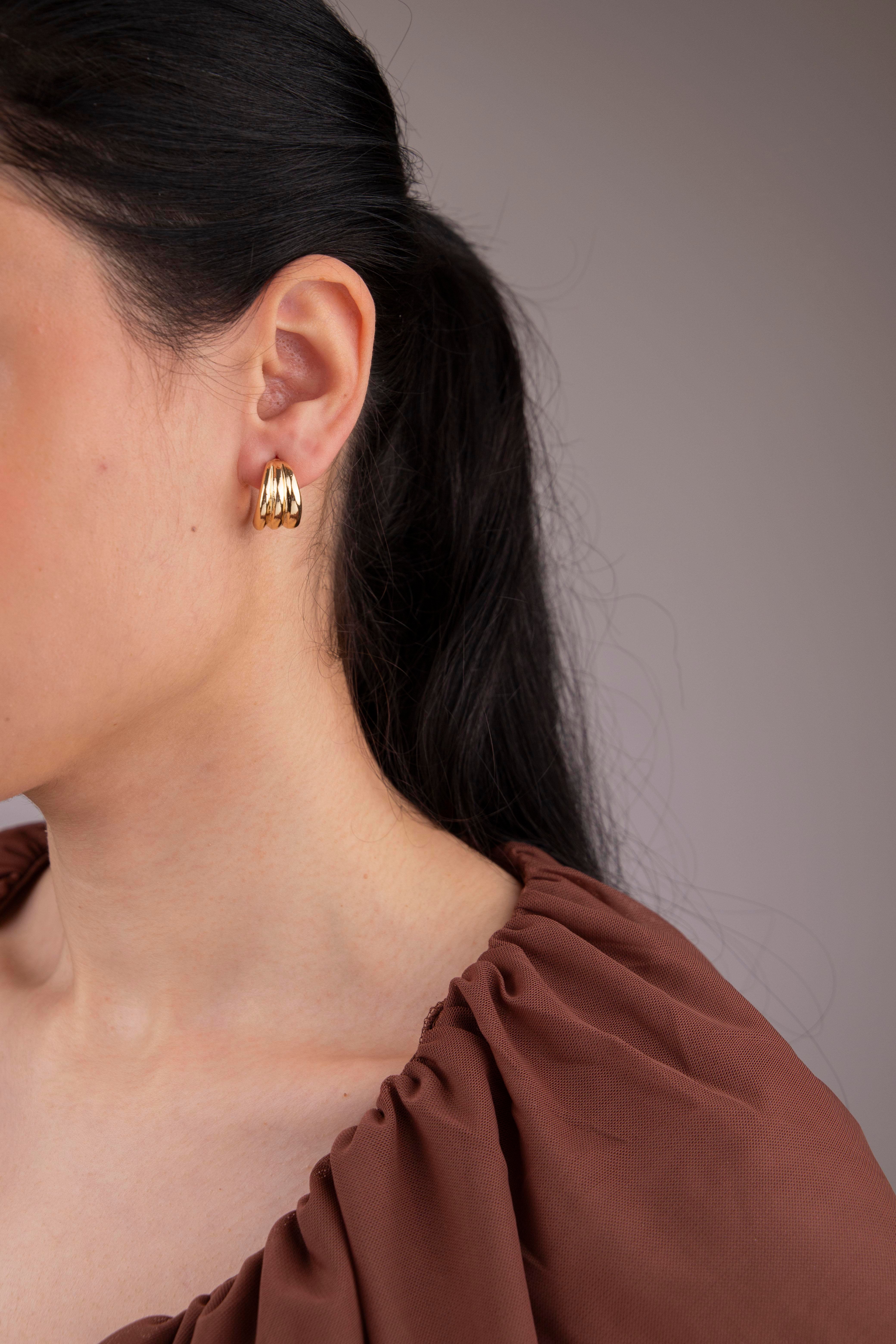 Sıralı Gold Yarım Halka Küpe