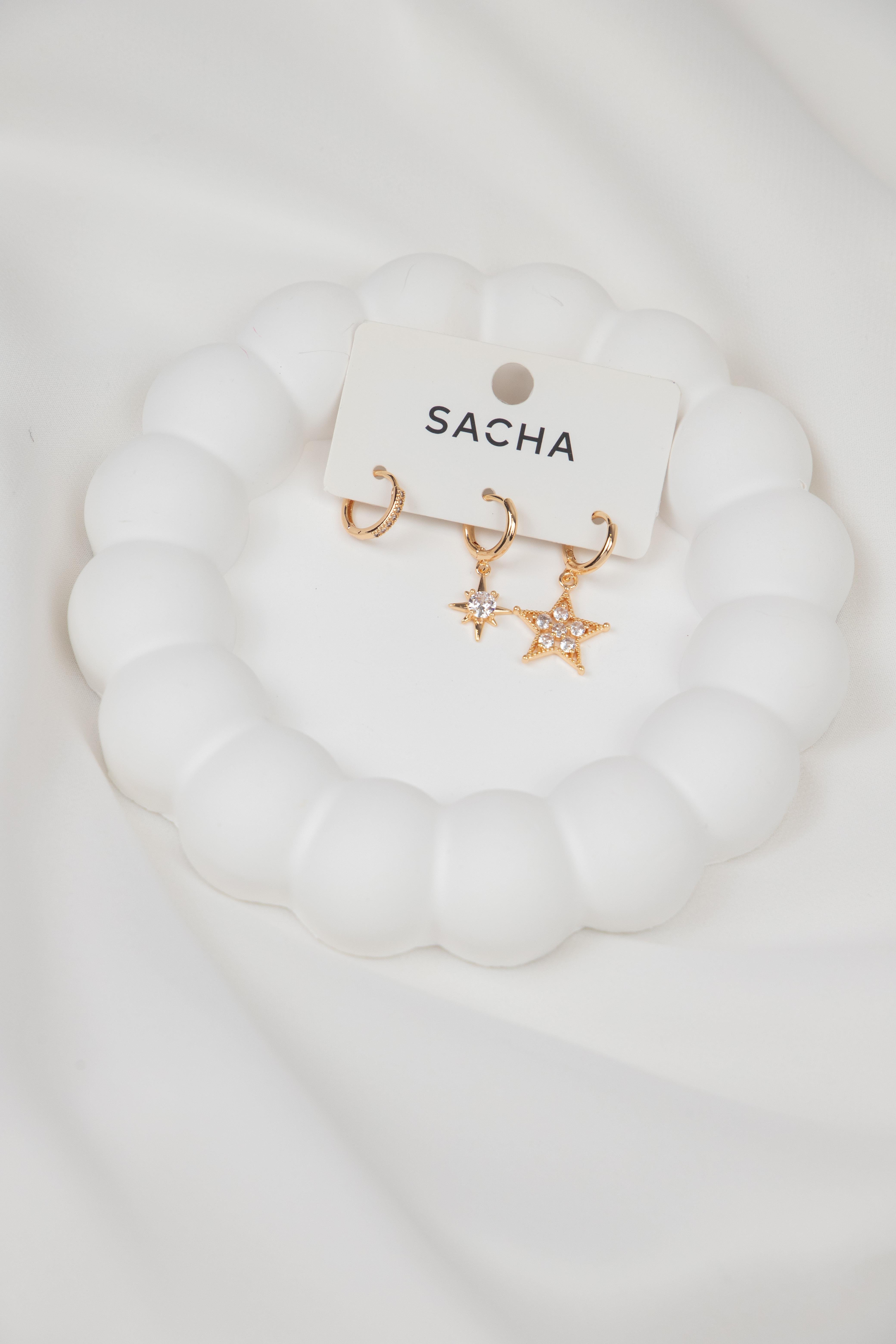 Yıldız Figürlü Gold Set Küpe