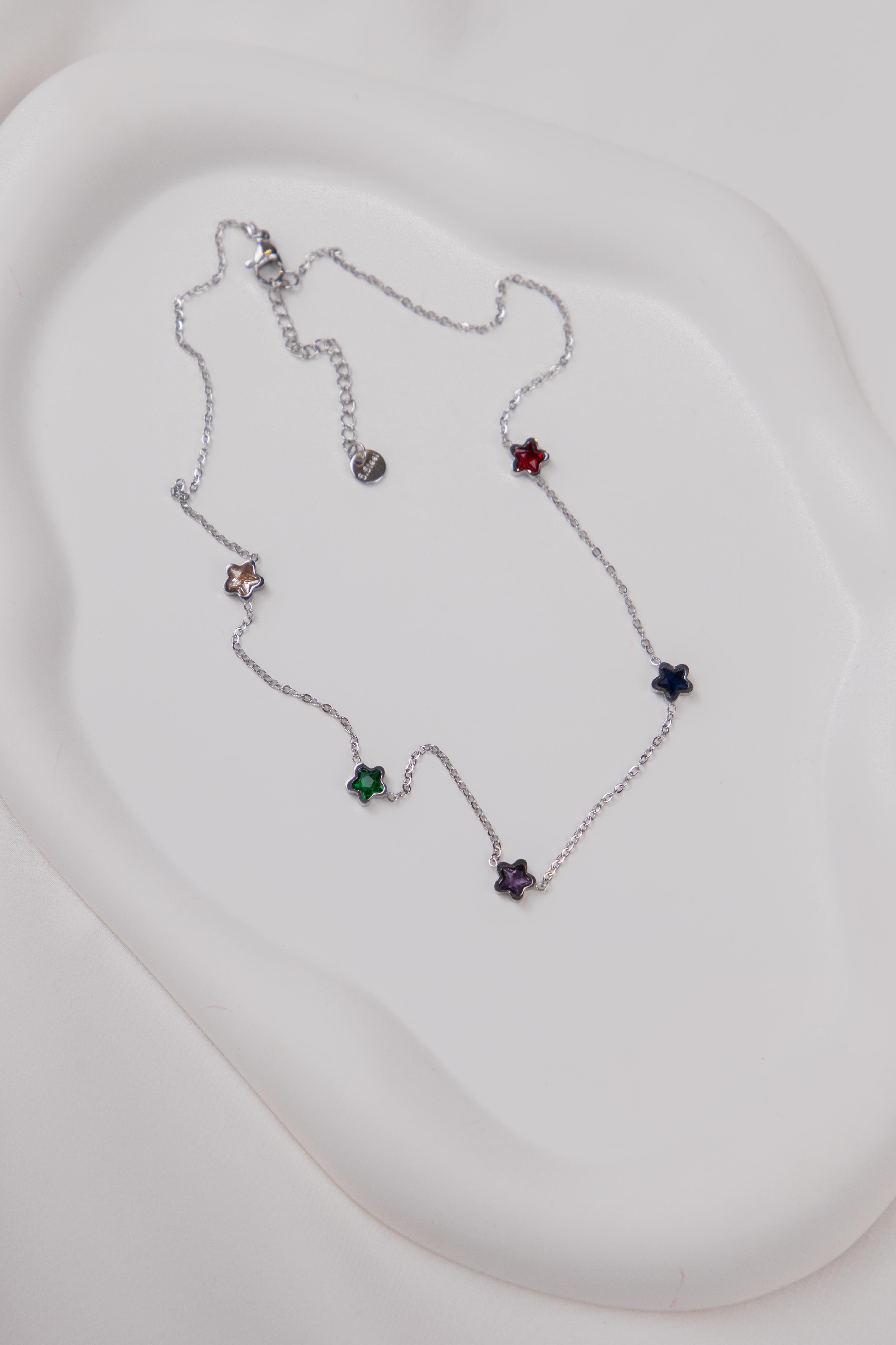 Yıldız Sıralı Gümüş Çelik Kolye