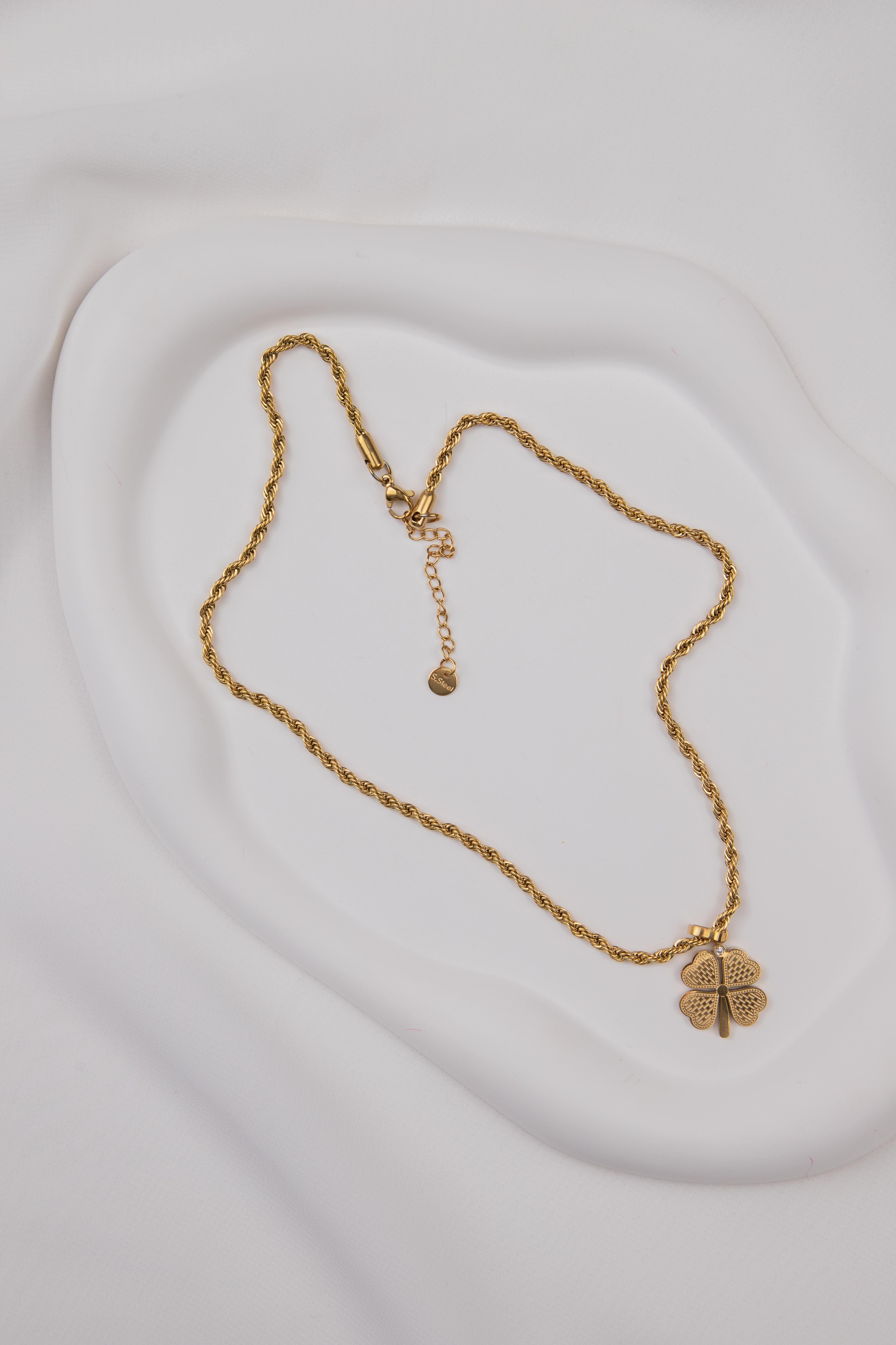 Yonca Figürlü Burgu Zincir Gold Çelik Kolye