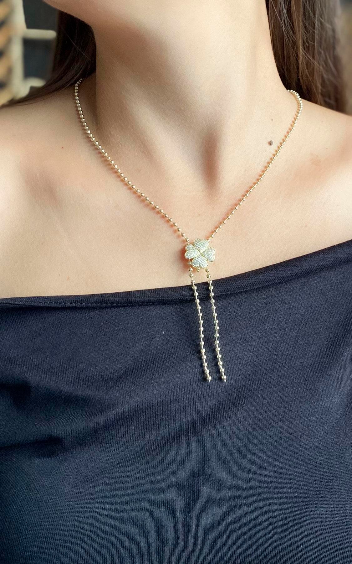 Yonca Figürlü Taşlı Topçuk Zincir Gold Y Kolye