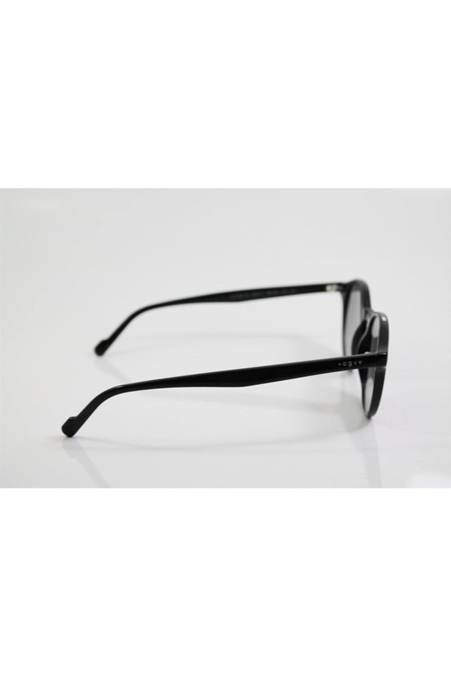 vogue-5327-s-w4411-48-20-unisex-gunes--b-9e29.jpg