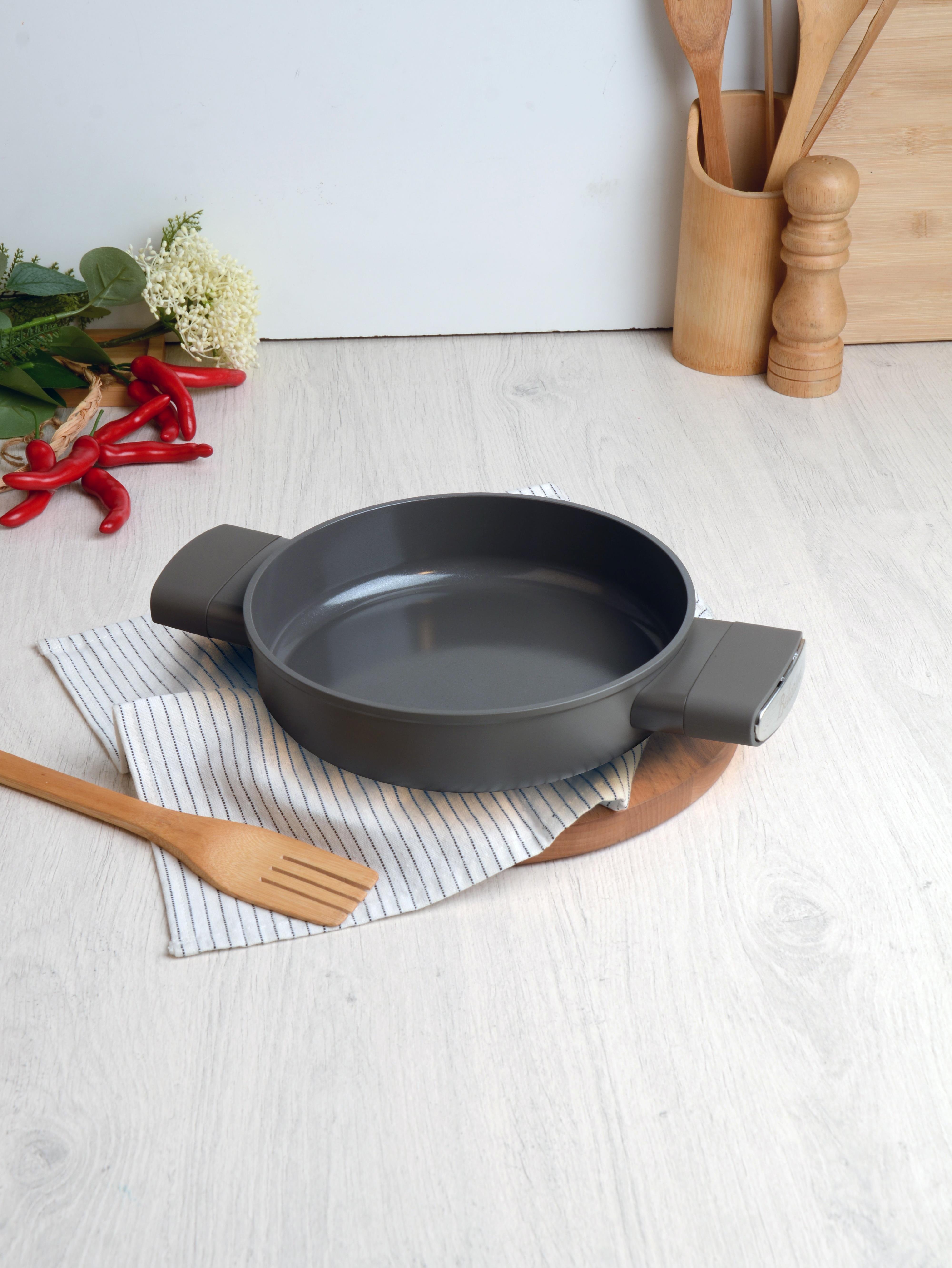 BELARİVA-22 CM GRİ SİLİKON SAPLI SAHAN