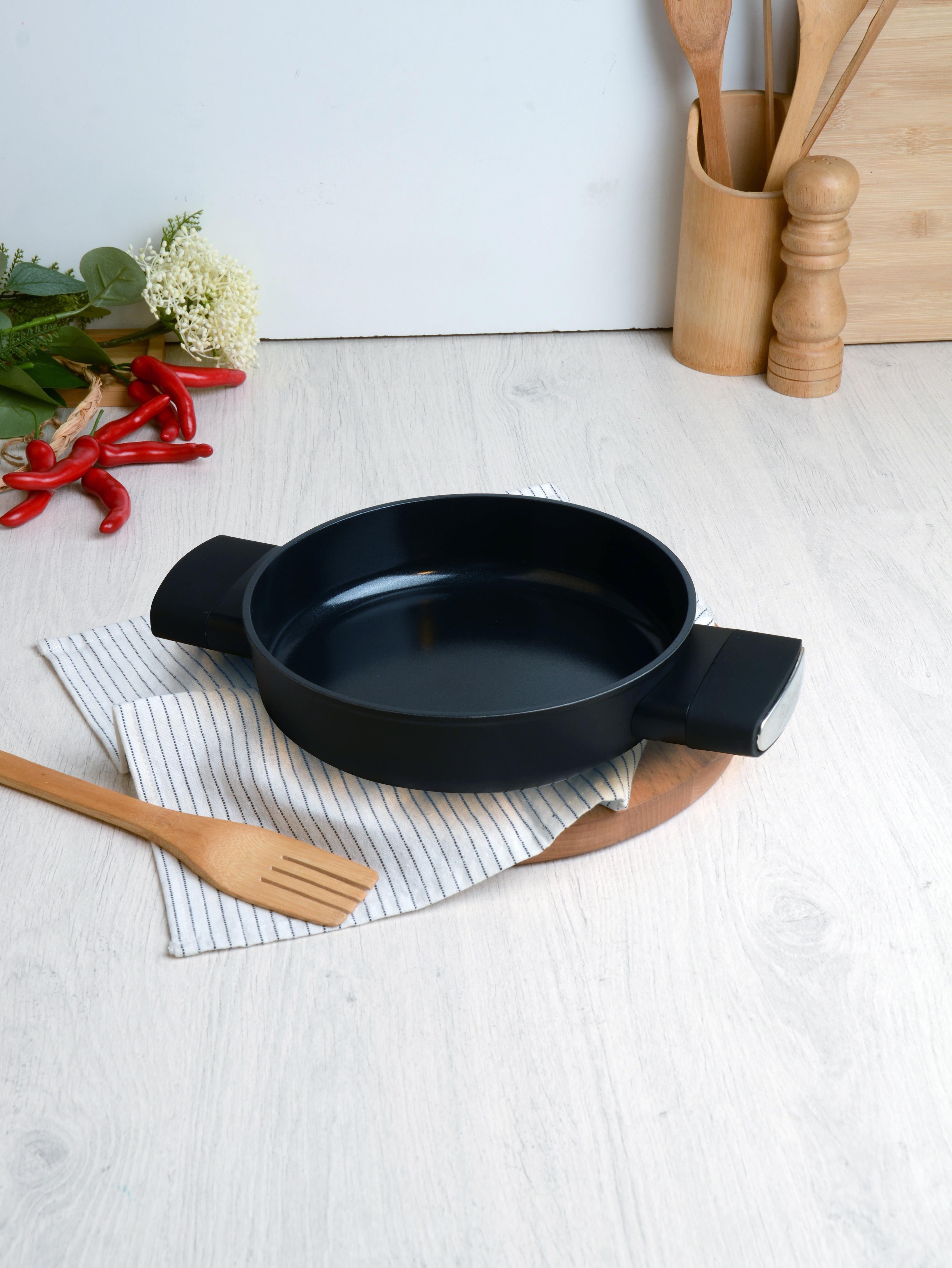 BELARİVA-22 CM SİYAH SİLİKON SAPLI SAHAN