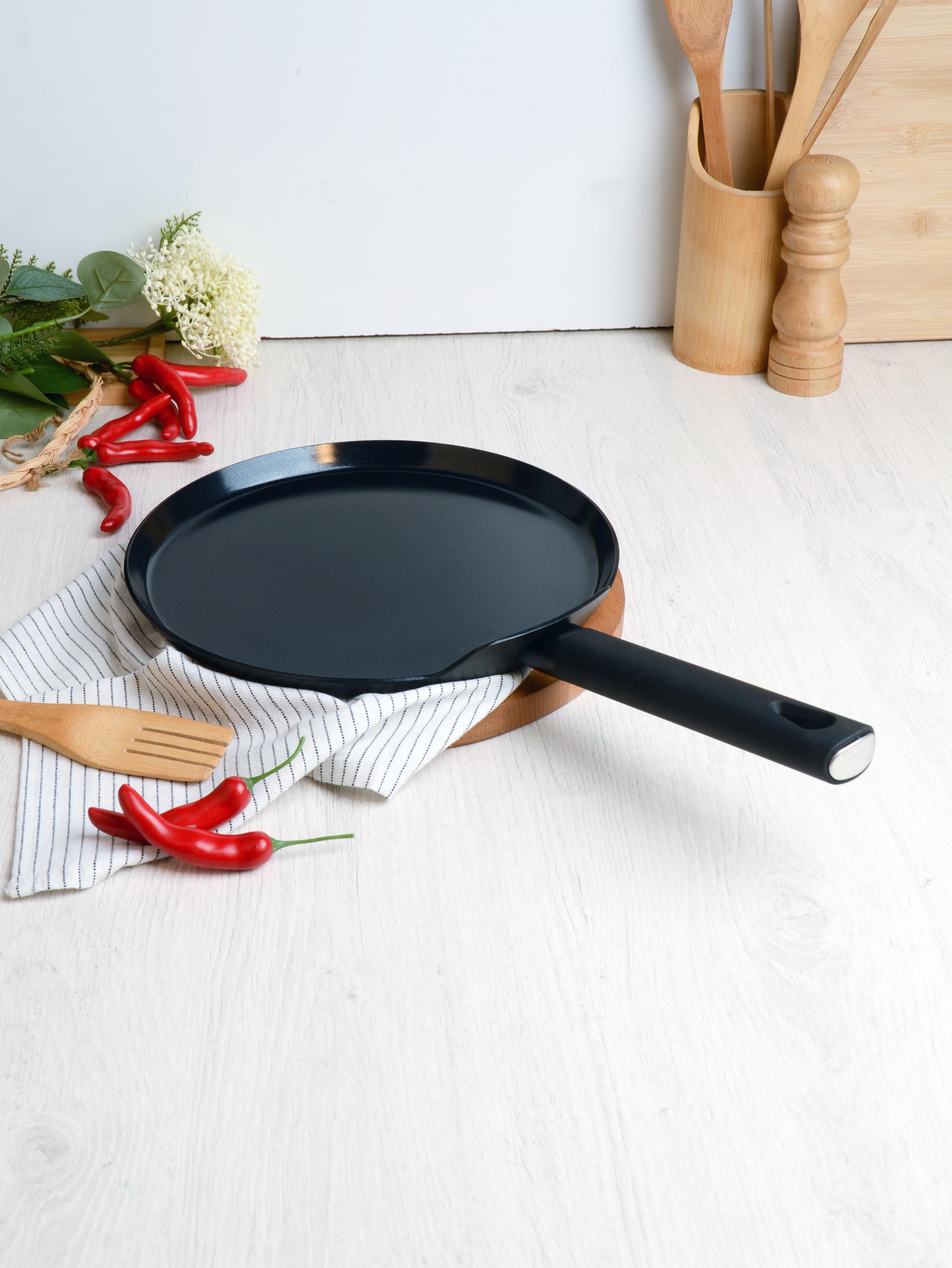 BELARİVA-26 CM SİYAH SİLİKON SAPLI PANKEK TAVASI