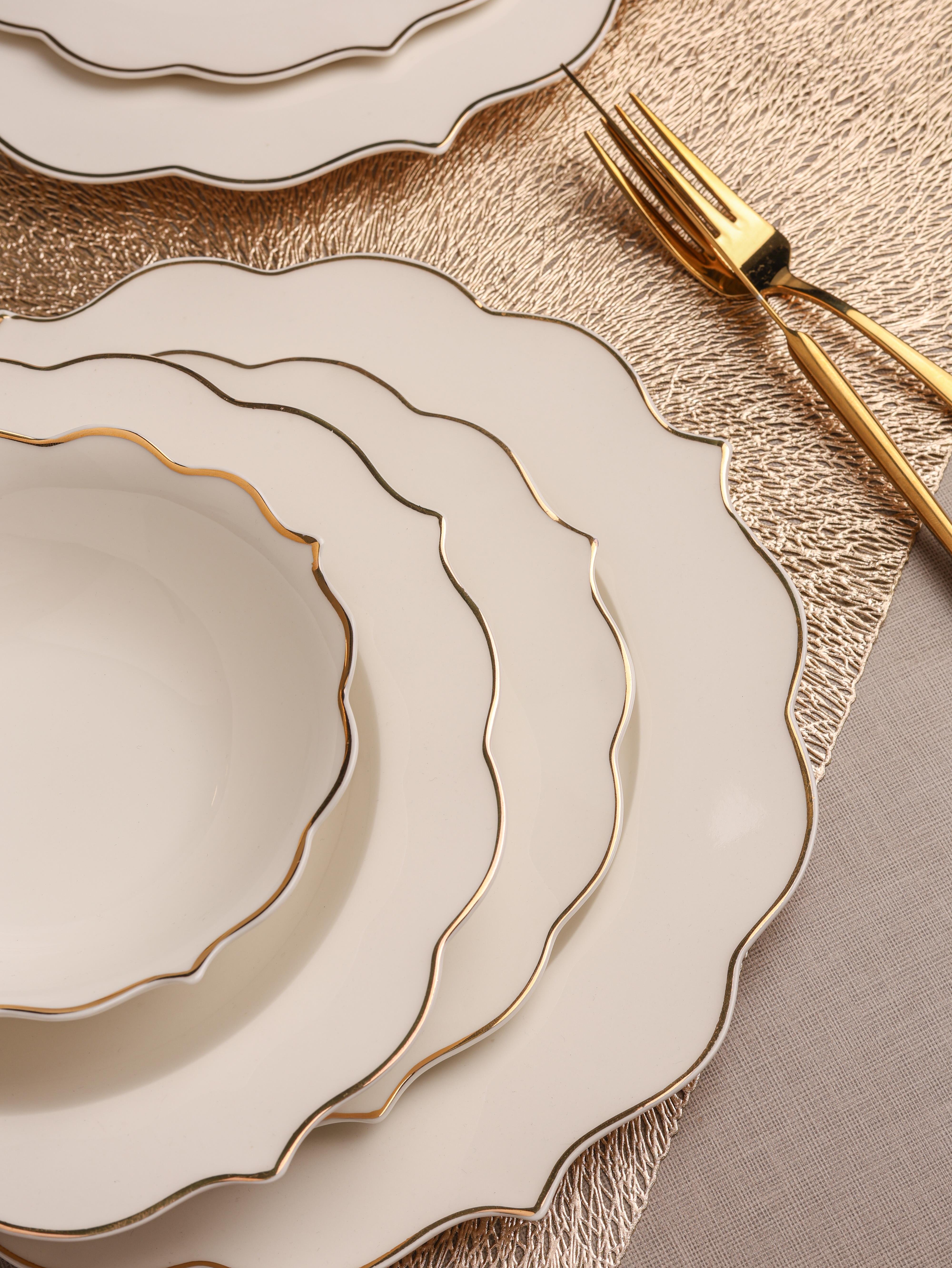 PAÇİ-24 PARÇA BONE CHİNA YEMEK TAKIMI