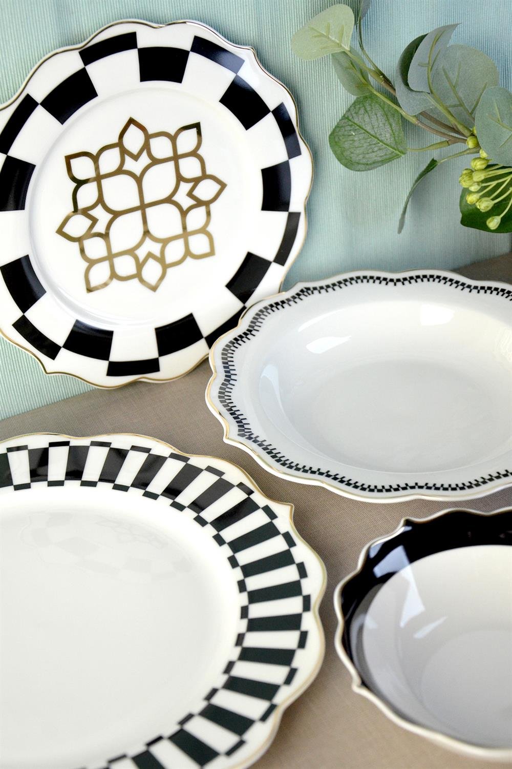 PAÇİ-24 PARÇA FLORA BONE CHİNA YEMEK TAKIMI