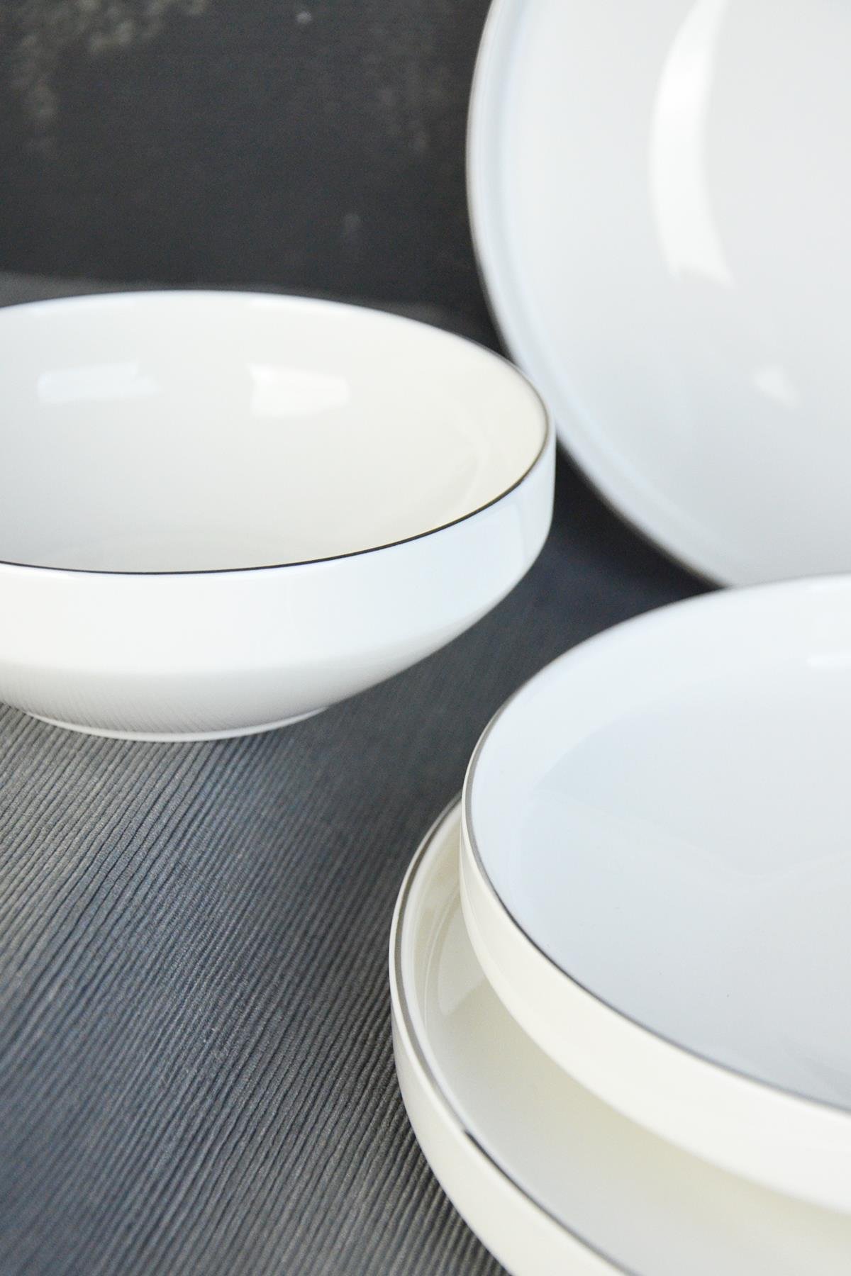 PAÇİ-24 PARÇA MELODİA GÜMÜŞ DÜZ KENAR YEMEK TAKIMI