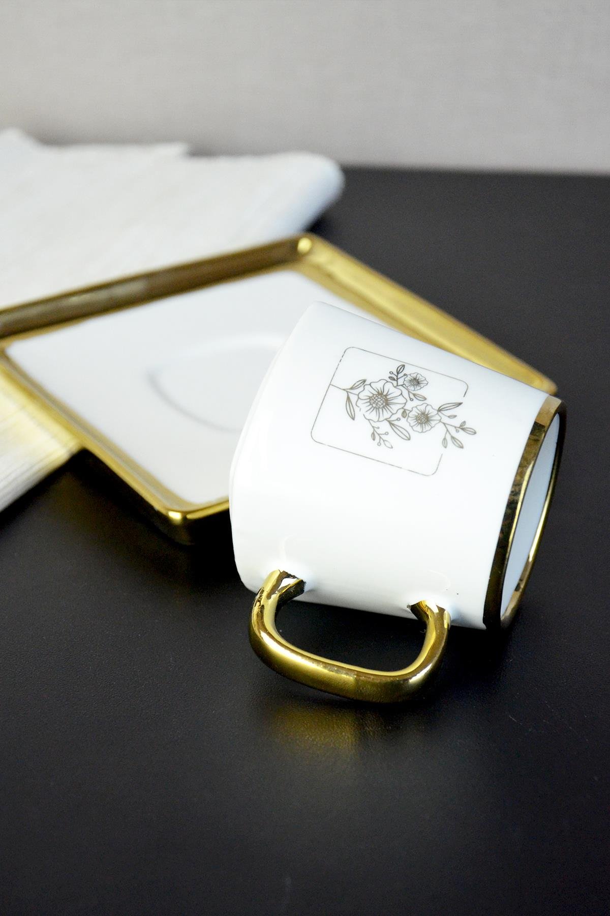 PAÇİ-ALLESİO BEYAZ YALDIZLI KAHVE FİNCANI