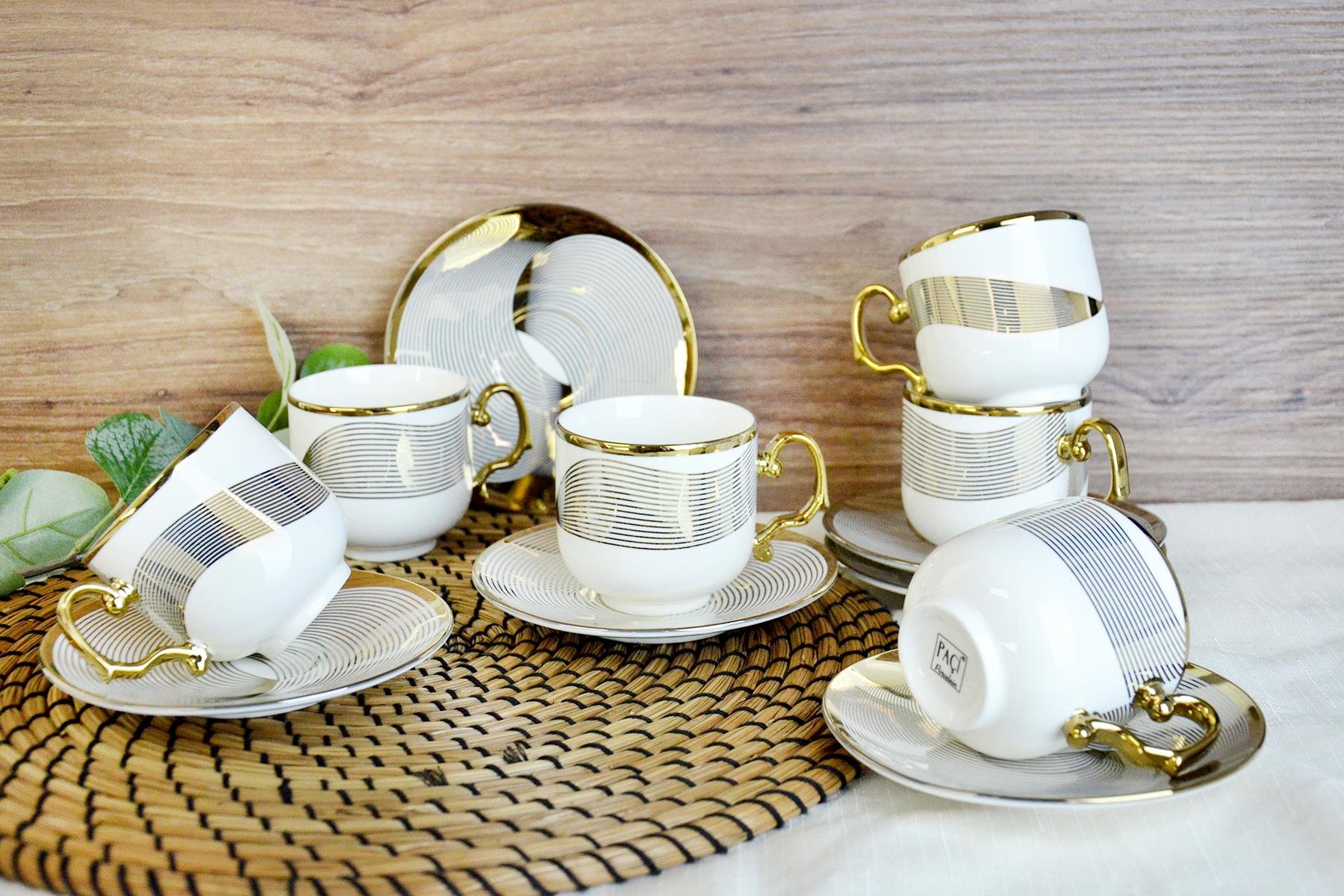 PAÇİ-BERGÜZAR YALDIZLI NESCAFE FİNCANI