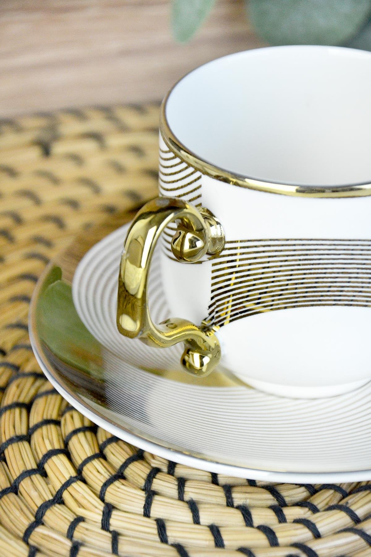 PAÇİ-BERGÜZAR YALDIZLI NESCAFE FİNCANI