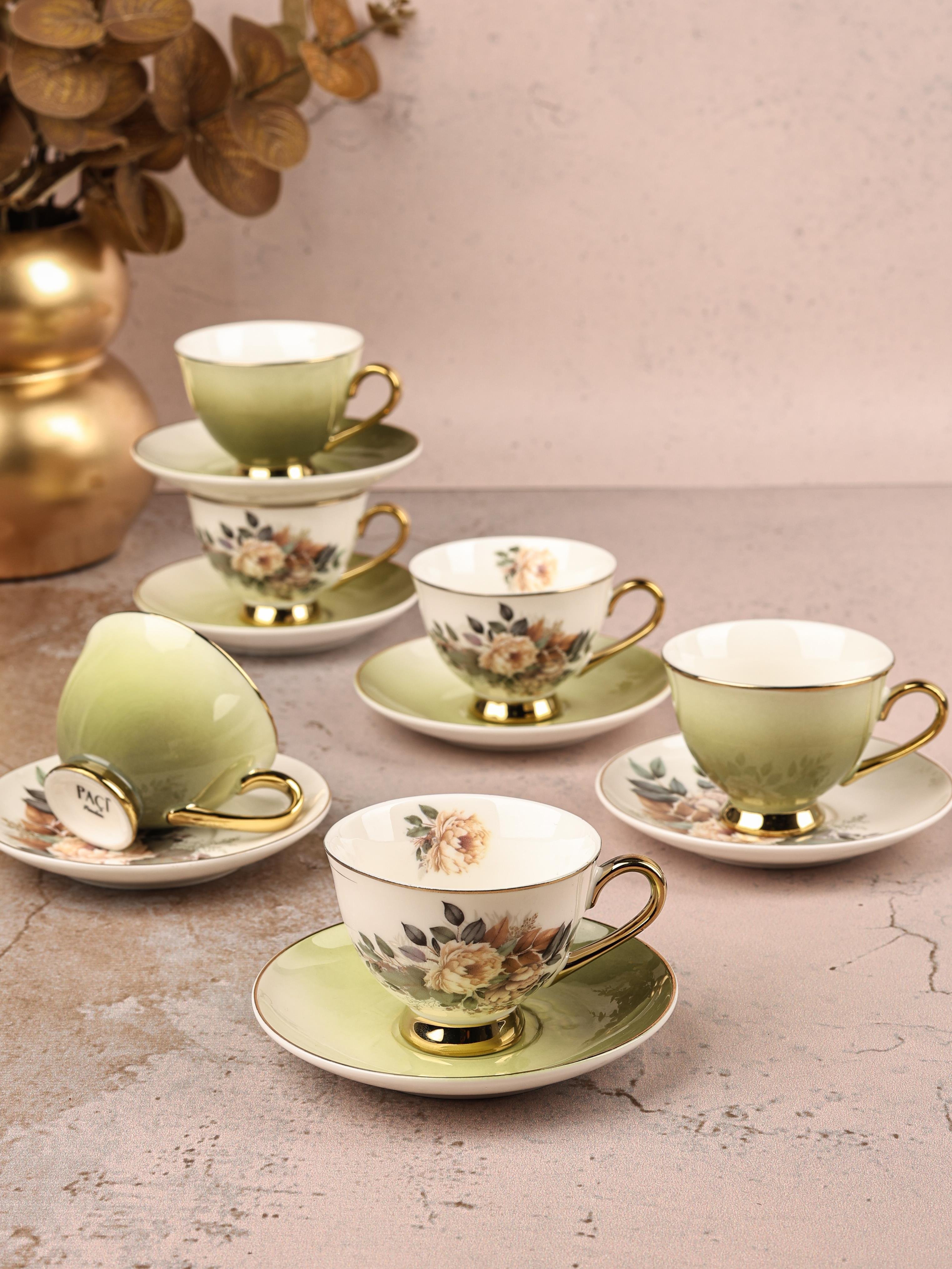 PAÇİ-BOTANİA ÇİÇEKLİ YALDIZLI KAHVE FİNCANI