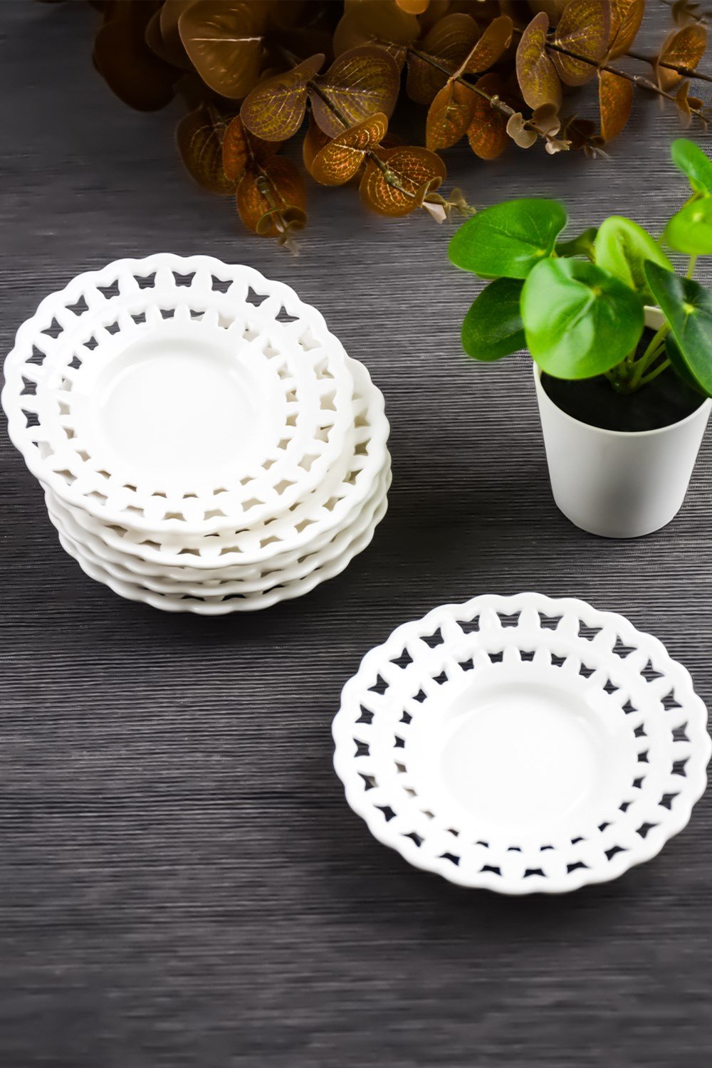 PAÇİ-DANTEL MOTİFLİ 72Lİ ÇAY TABAĞI