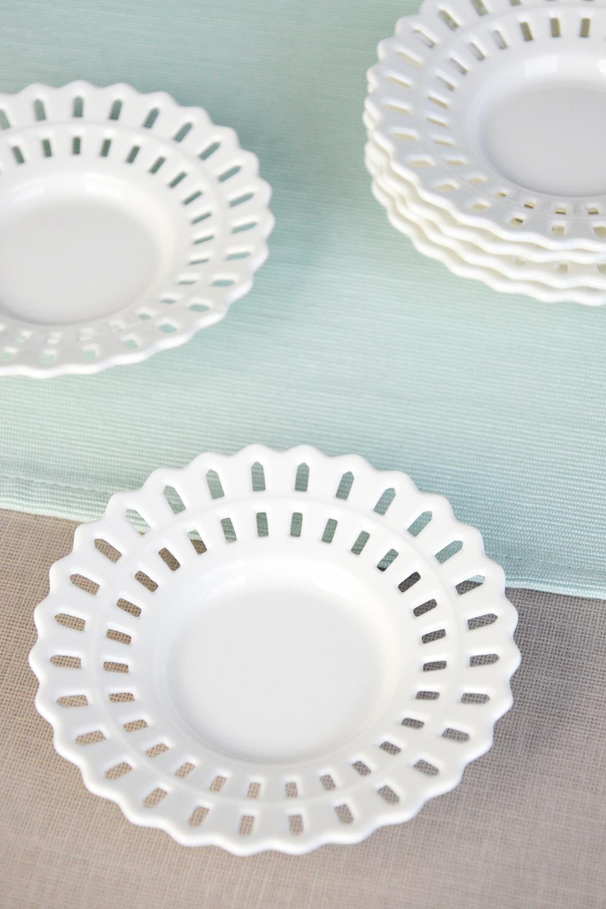 PAÇİ-DANTEL MOTİFLİ 72'Lİ ÇAY TABAĞI