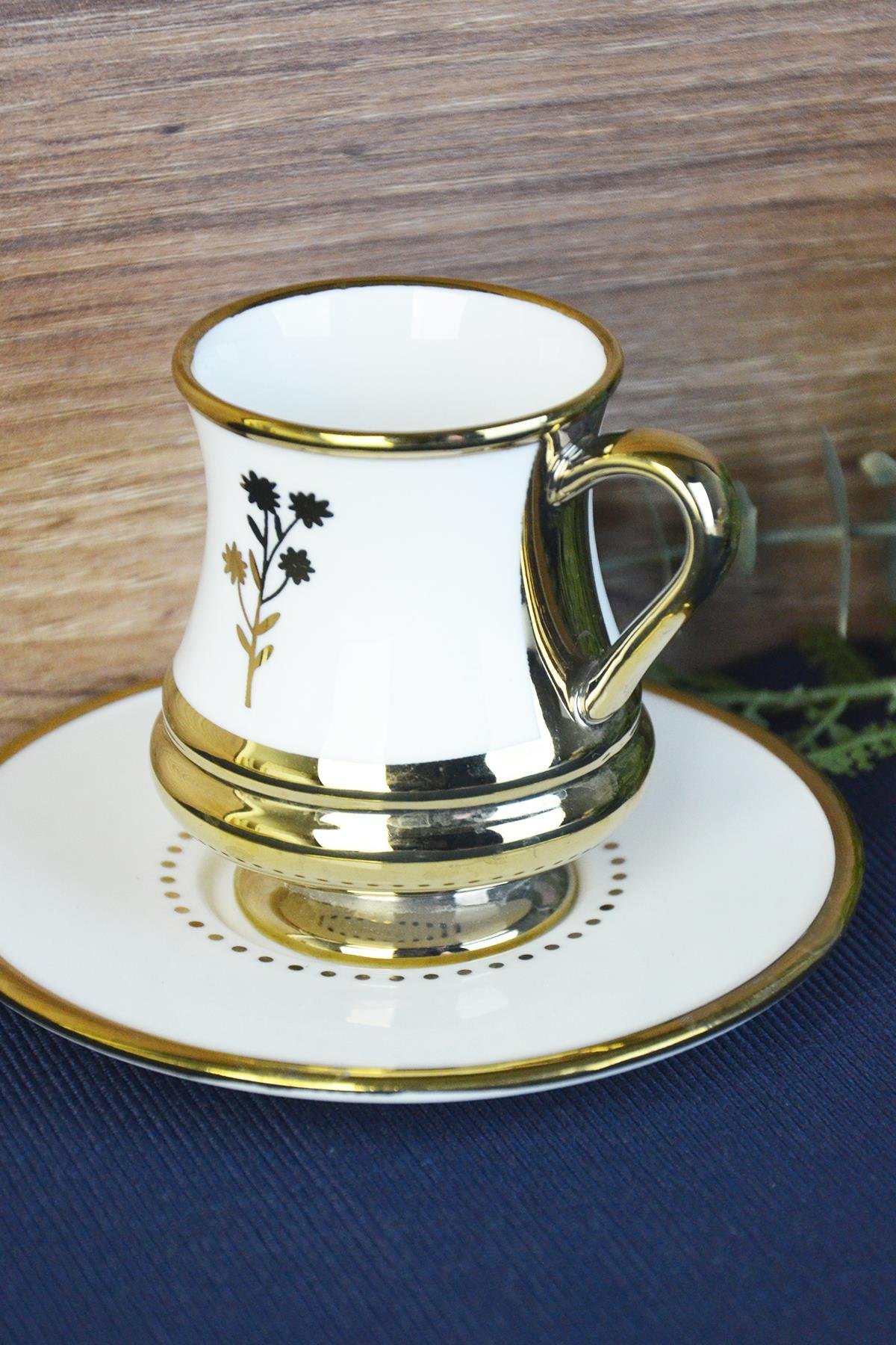 PAÇİ-FLORİNA AYAKLI BEYAZ YALDIZLI ÇİÇEKLİ KAHVE FİNCANI