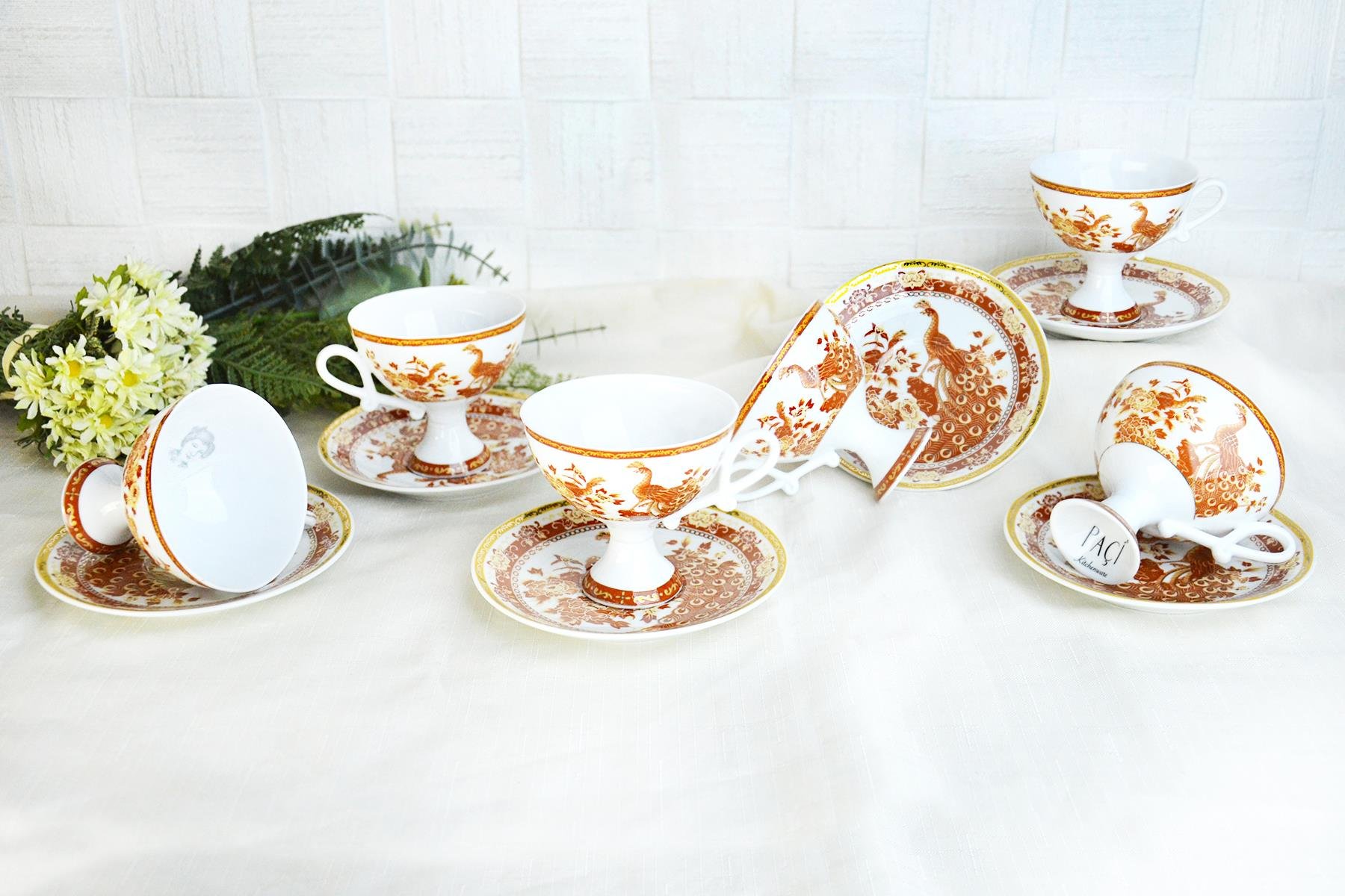 PAÇİ-GEİSHA AYAKLI TAVUSKUŞLU ÇAY FİNCANI