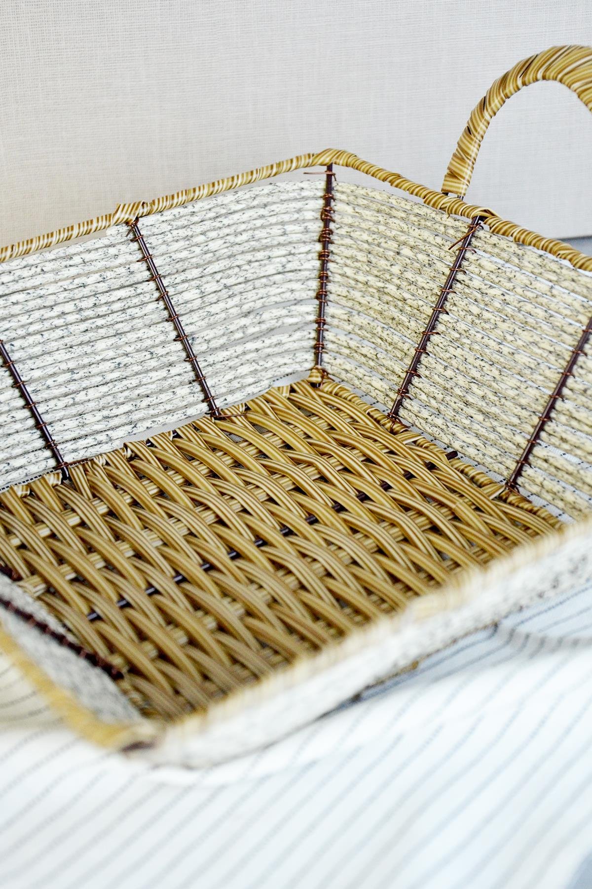 PAÇİ-KARE EKMEK SEPETİ