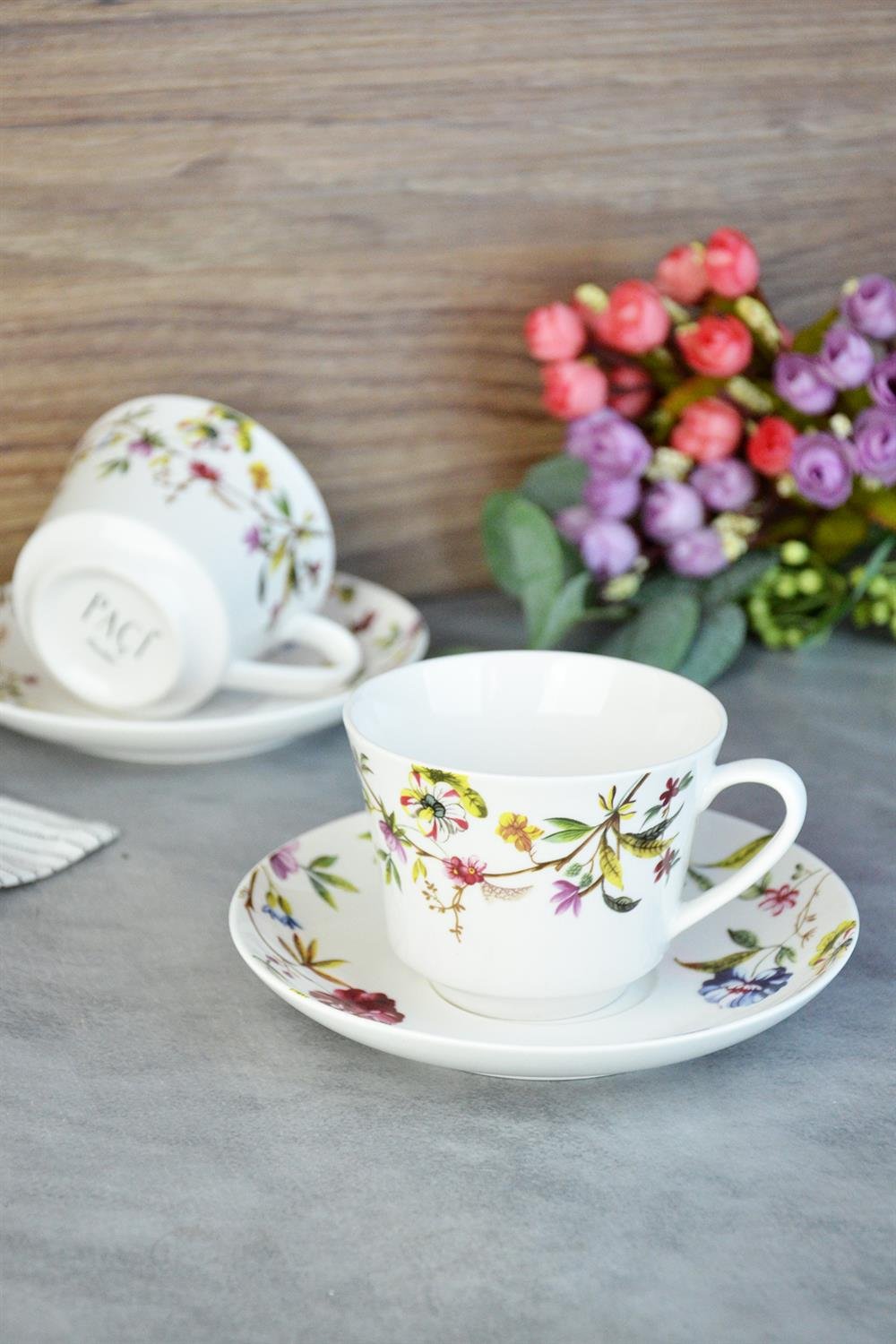 PAÇİ-LAURA PORSELEN ÇAY FİNCANI SETİ