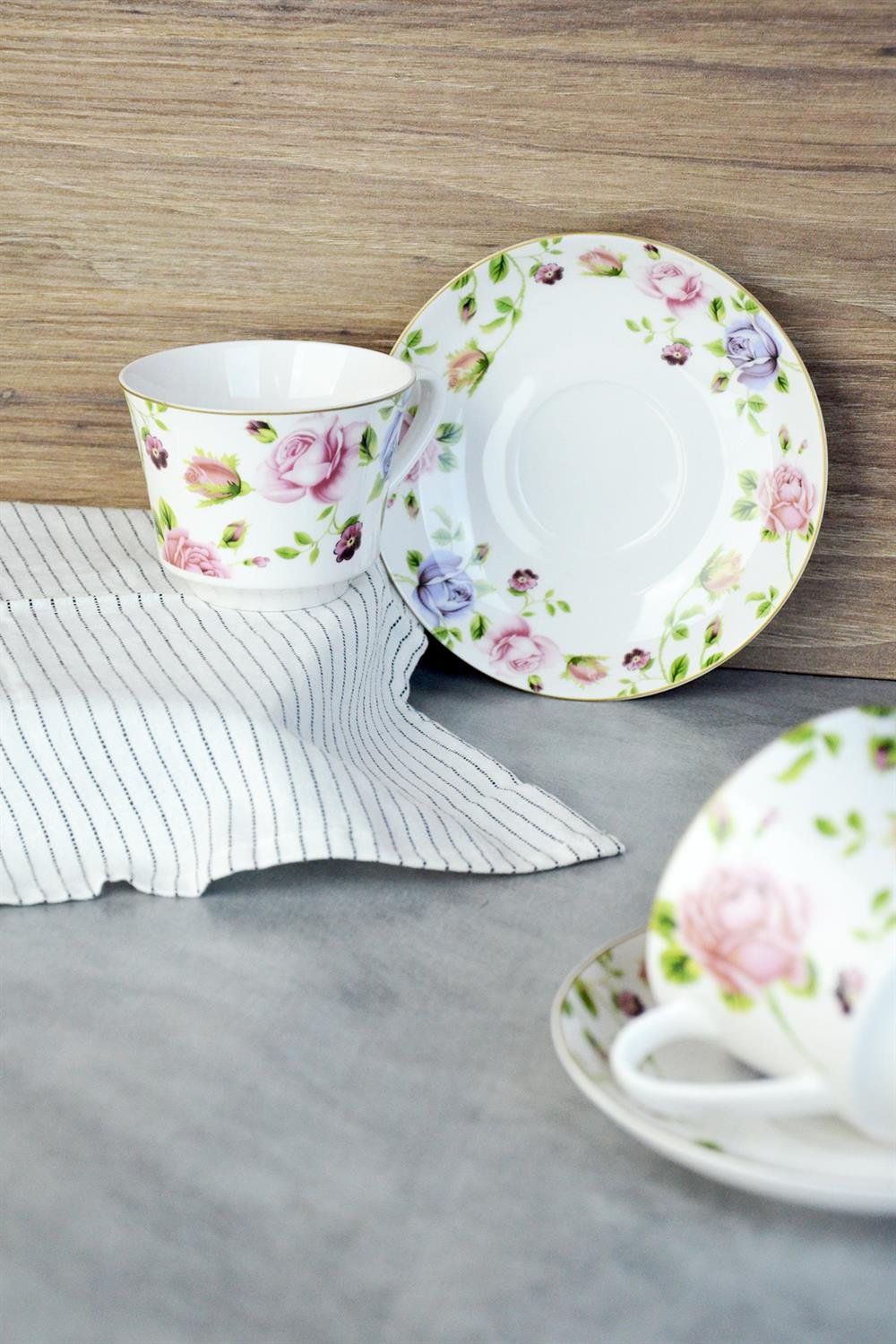 PAÇİ-LAURA PORSELEN ÇAY FİNCANI SETİ