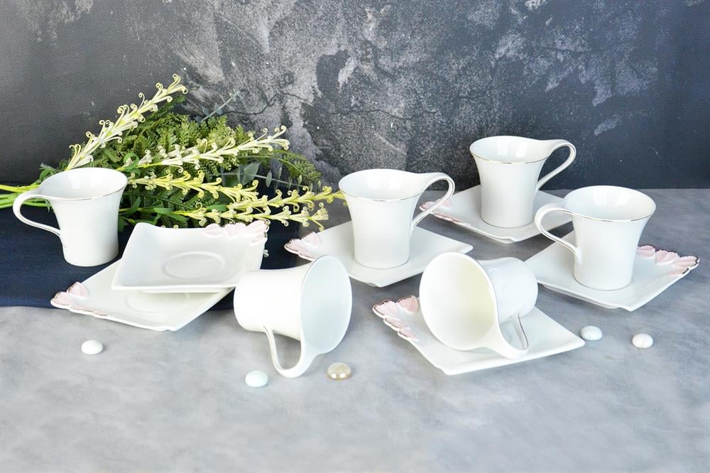 PAÇİ-RENKLİ FİGÜRLÜ NESCAFE FİNCANI