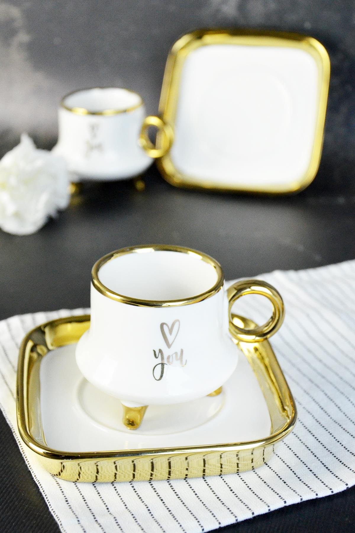 PAÇİ-RİTA BEYAZ YALDIZLI KAHVE FİNCANI