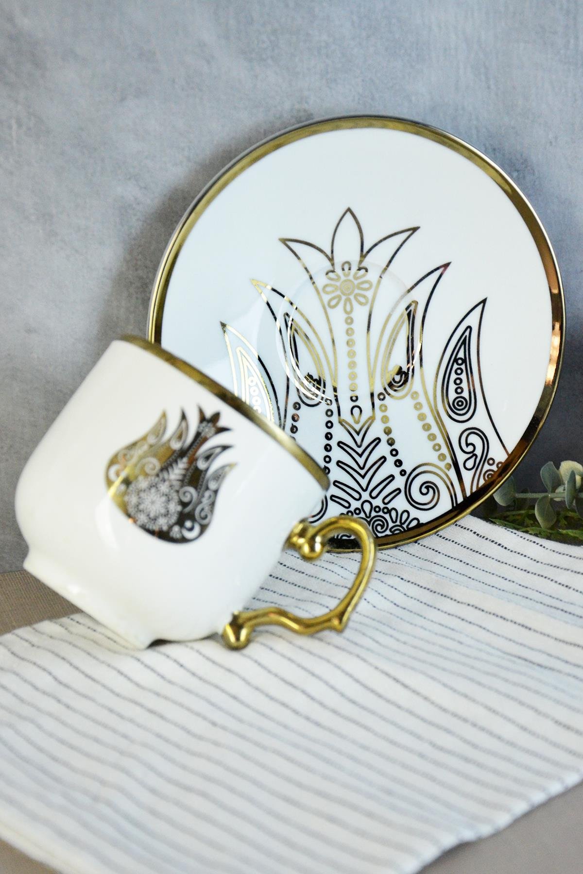 PAÇİ-YALDIZLI NESCAFE FİNCANI