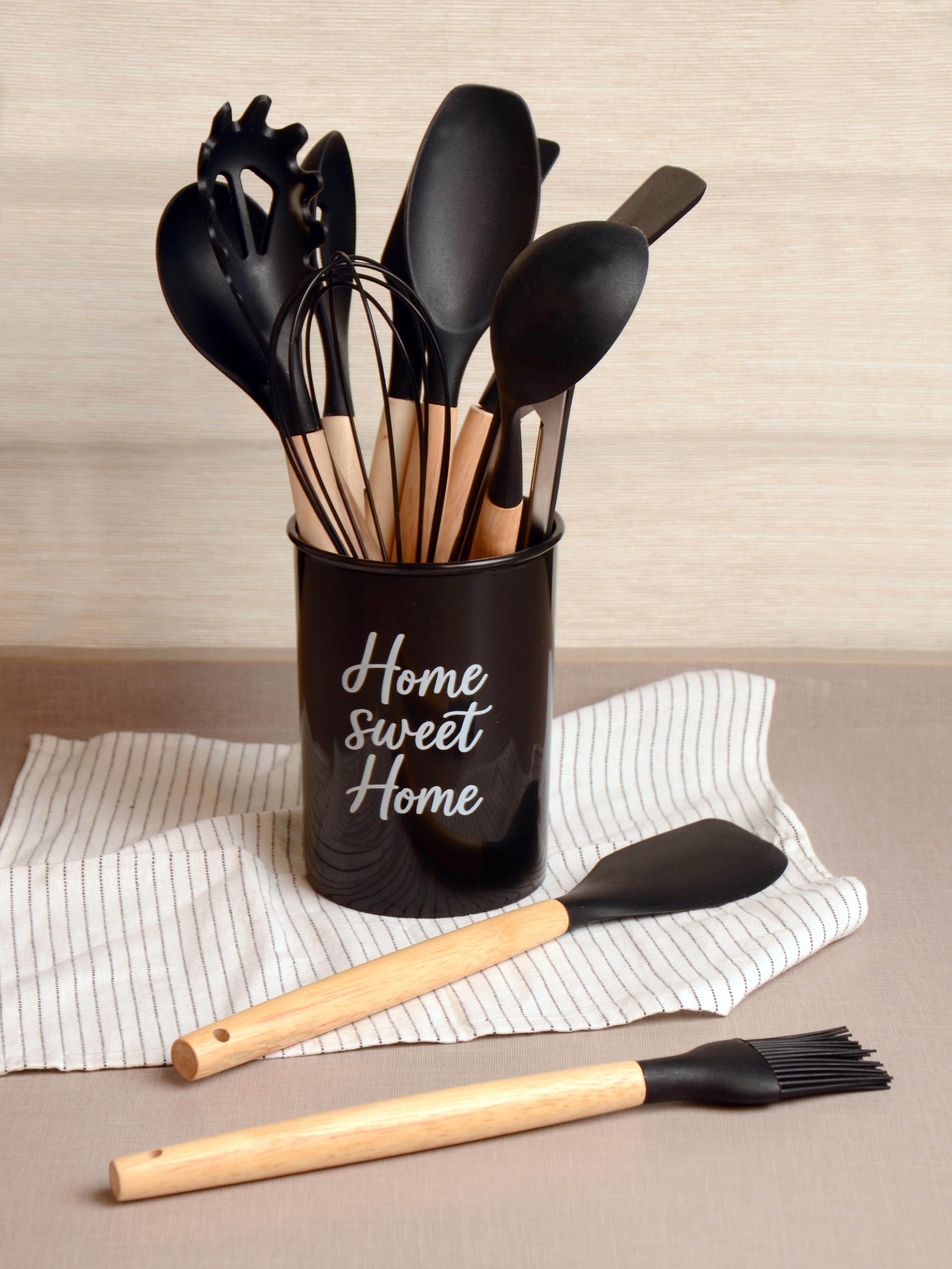 PAÇİ-YUVARLAK 12 PARÇA SİLİKON MUTFAK SETİ