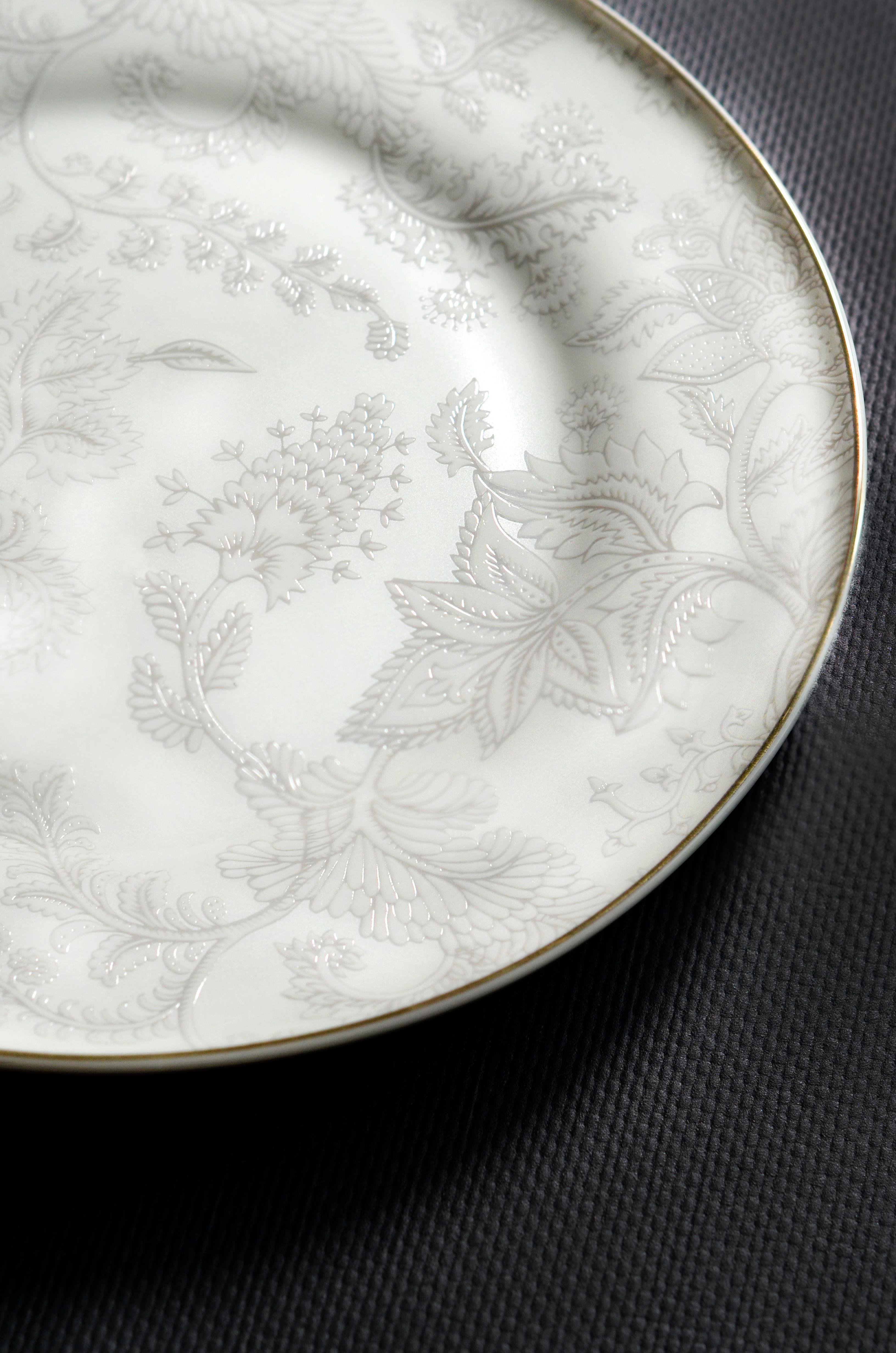 ROYAL CHARME-BONİTA 24 PARÇA BONE CHİNA YEMEK TAKIMI