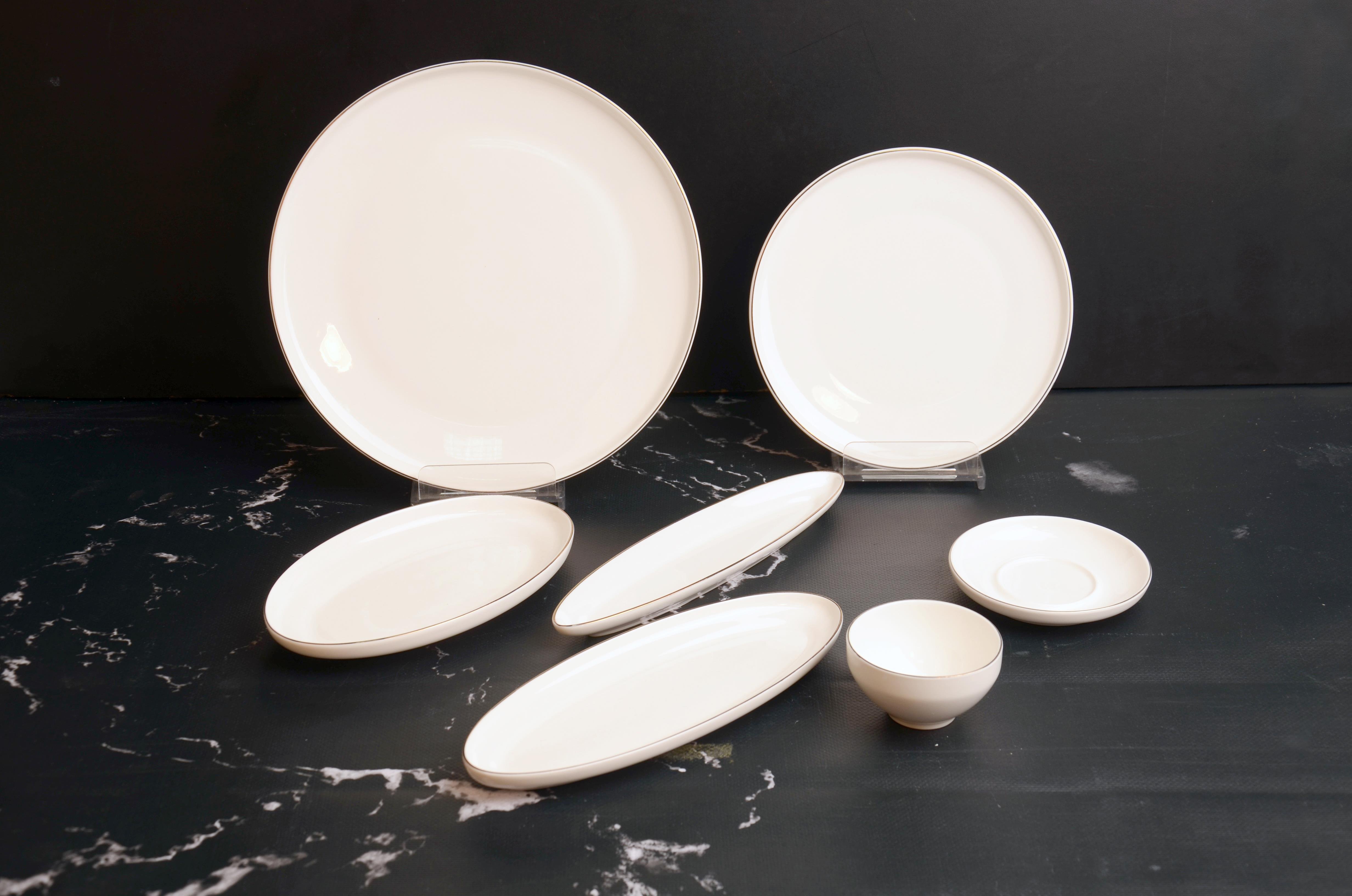 ROYAL CHARME-CLODİA SİLVER 25 PARÇA KAHVALTI TAKIMI